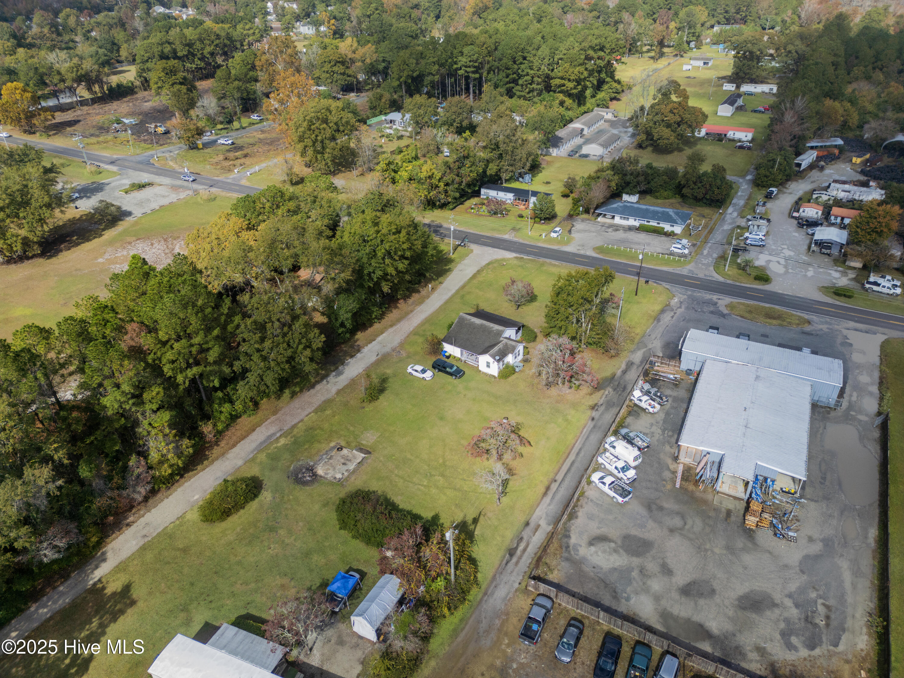 857 Village Road NE