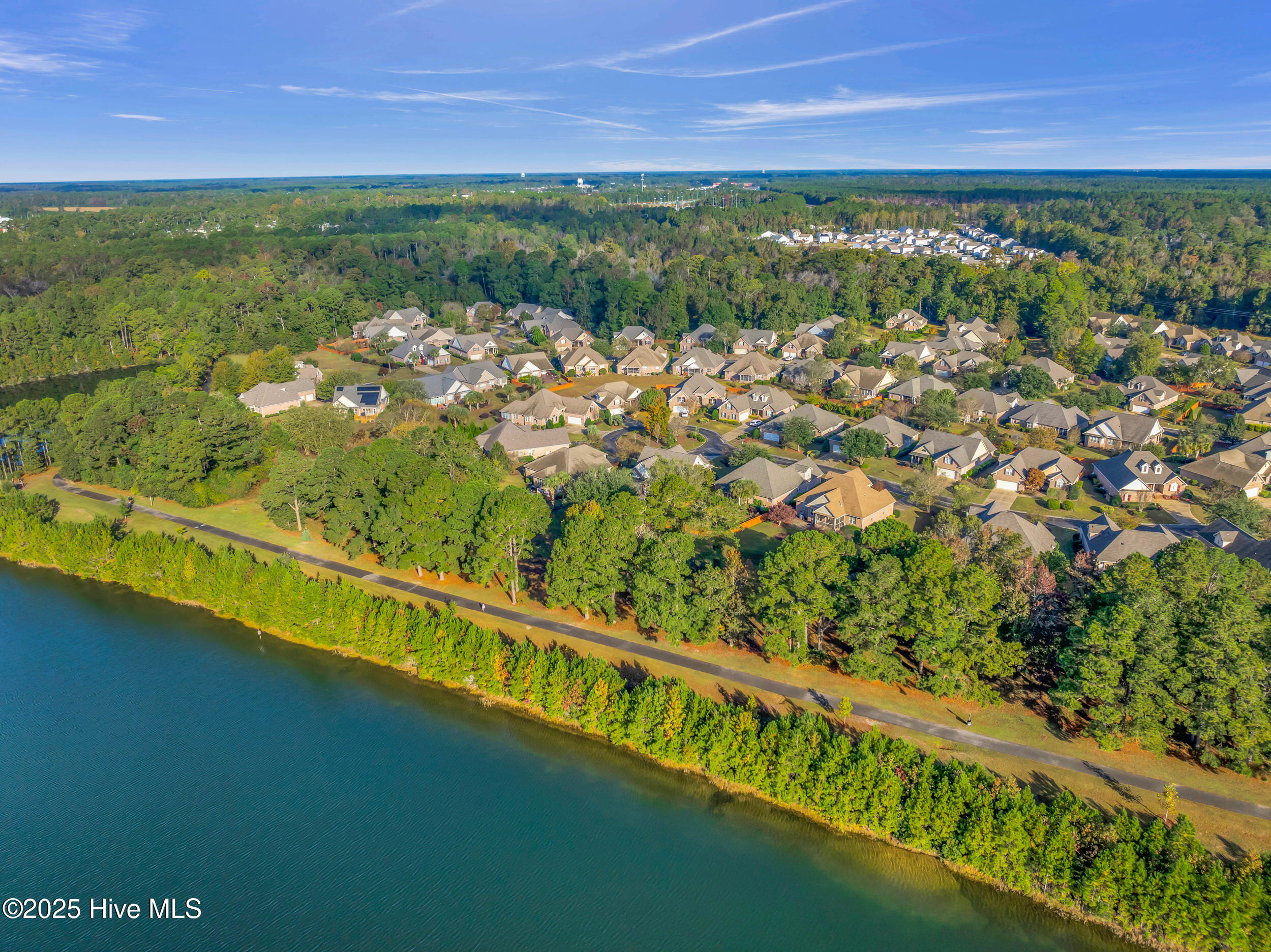 6105 Northshore Drive