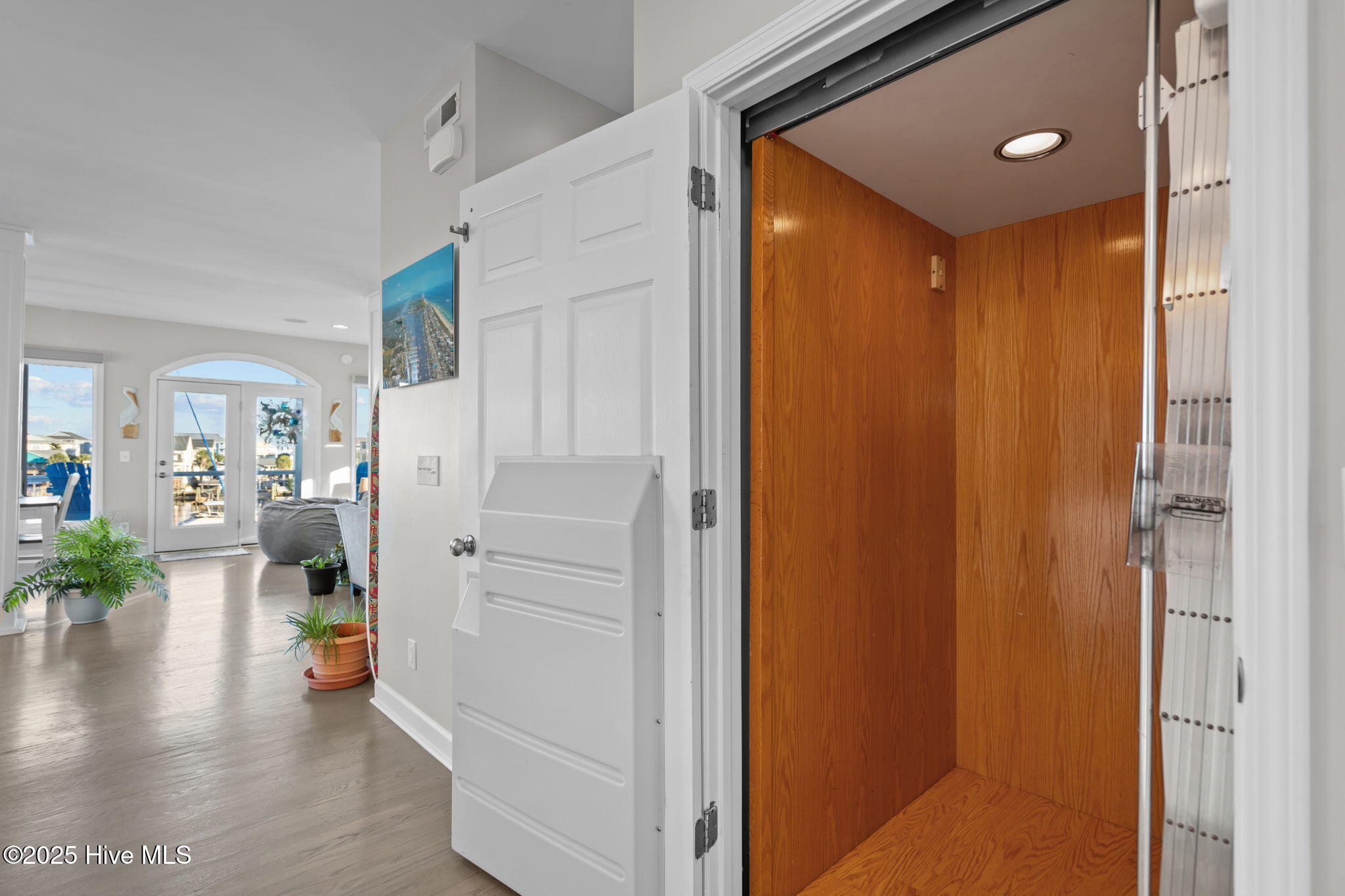 902 Grand Bahama Drive