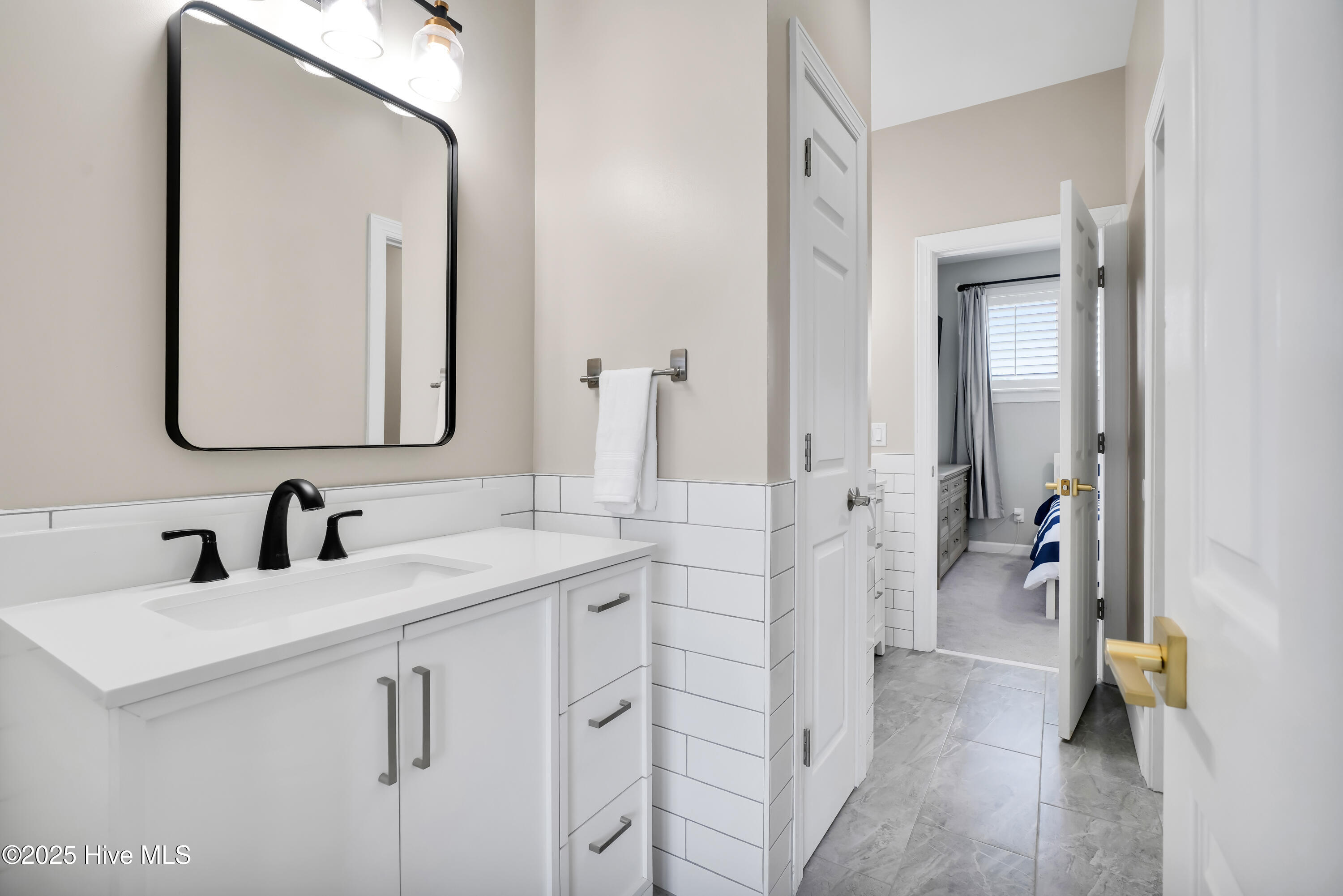 120 Inlet Point Drive