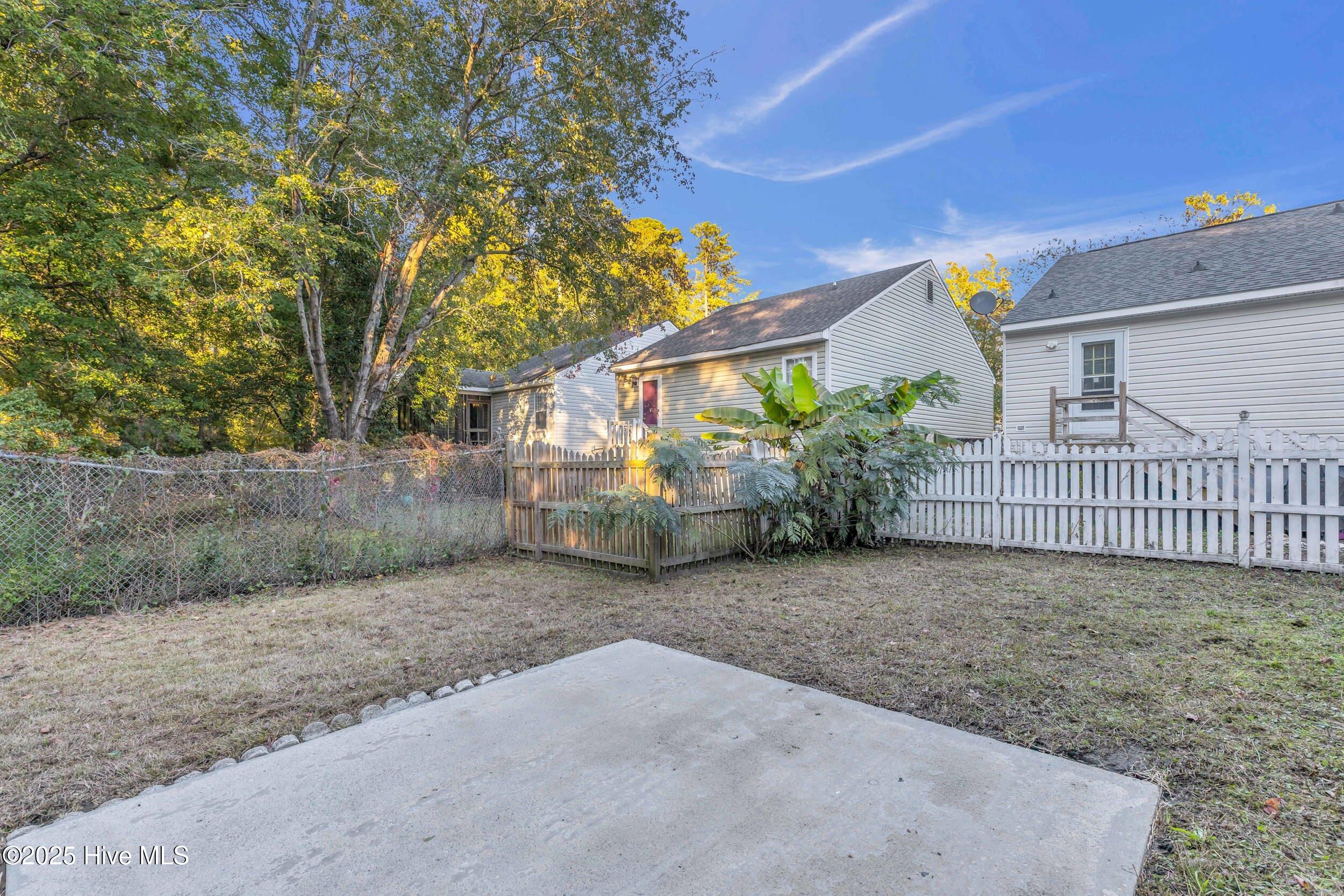 4102 Fraternity Court