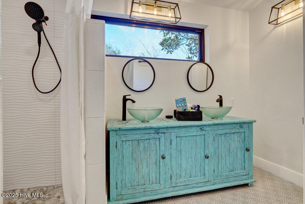 7503 Anaca Point Road