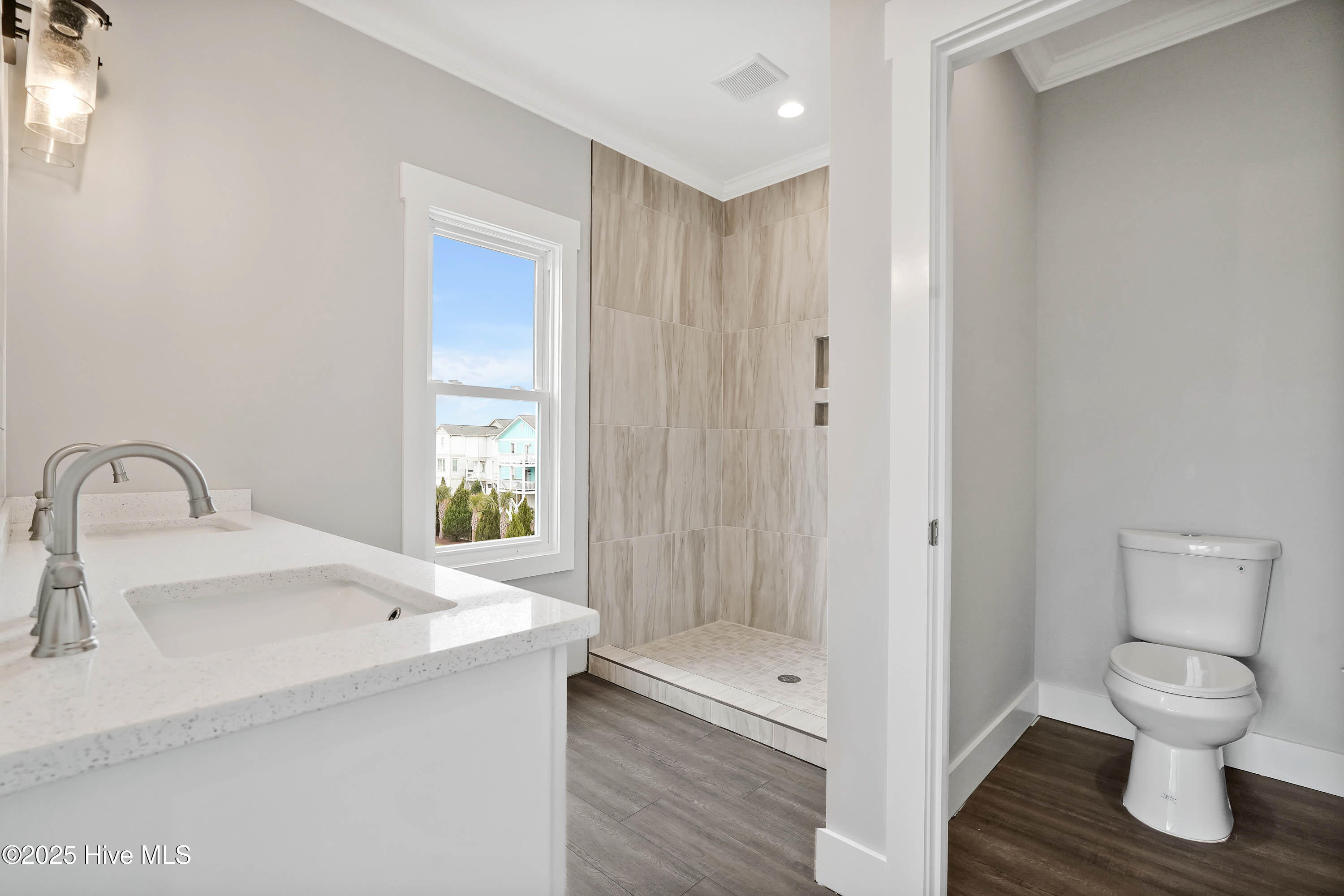 213 Spartanburg Avenue, 2