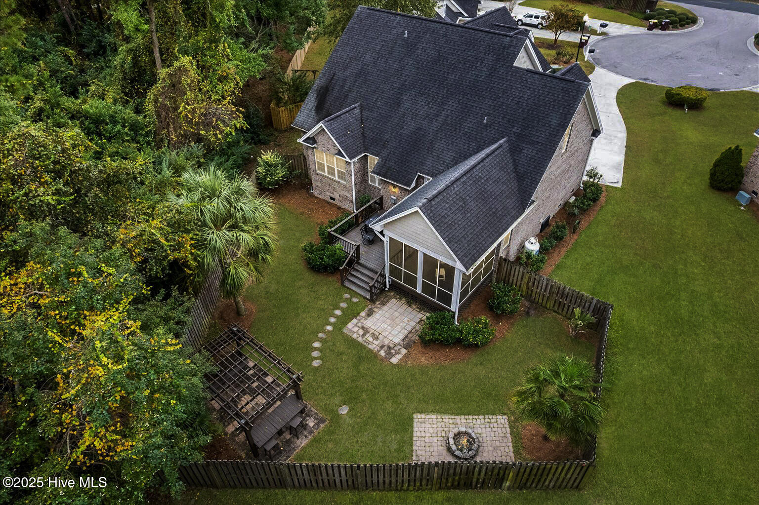 4910 Glennburn Court