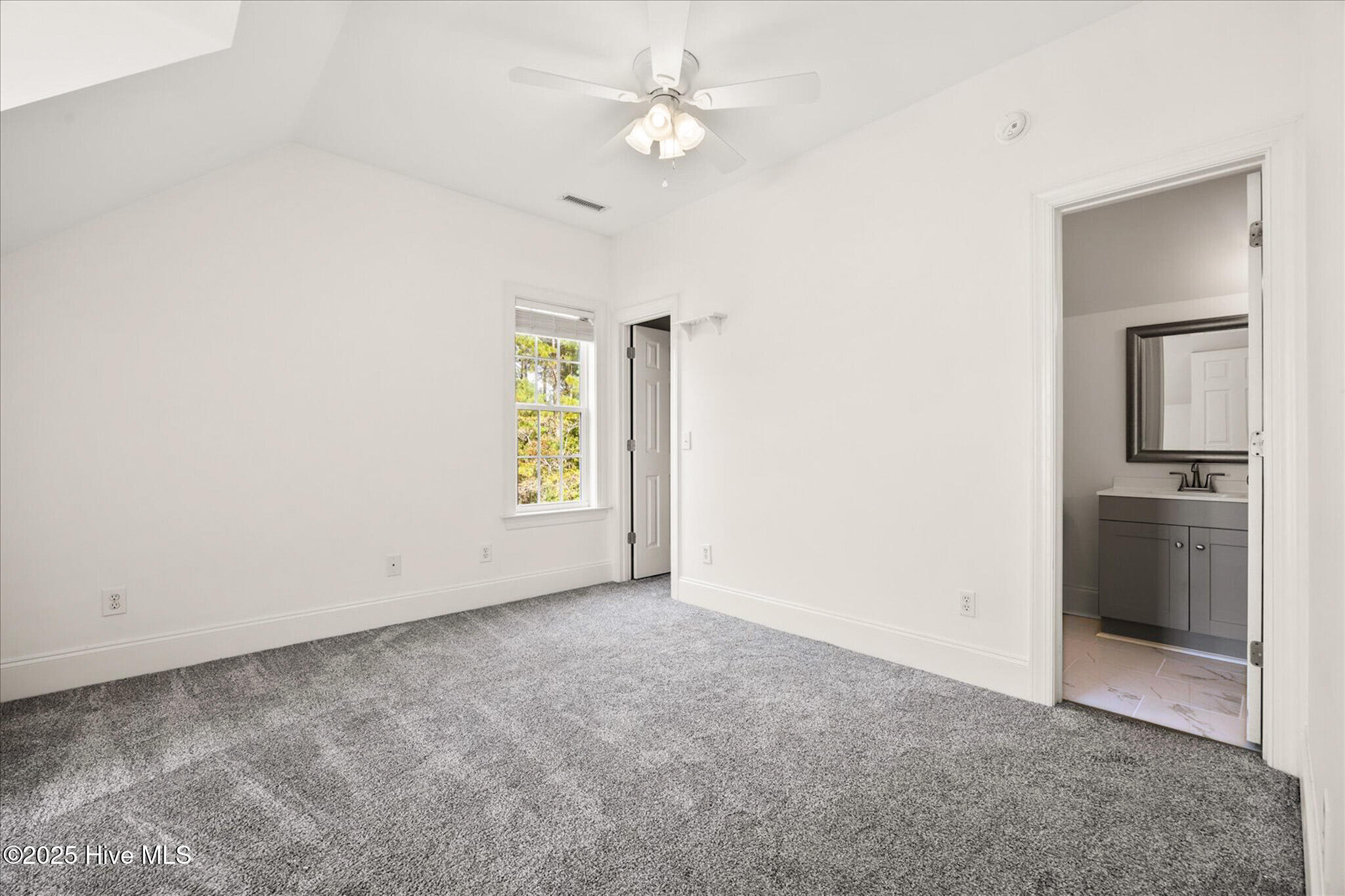 4910 Glennburn Court