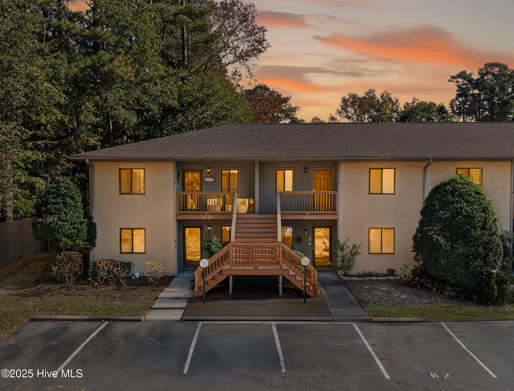 3639 Saint Johns Court Unit B
