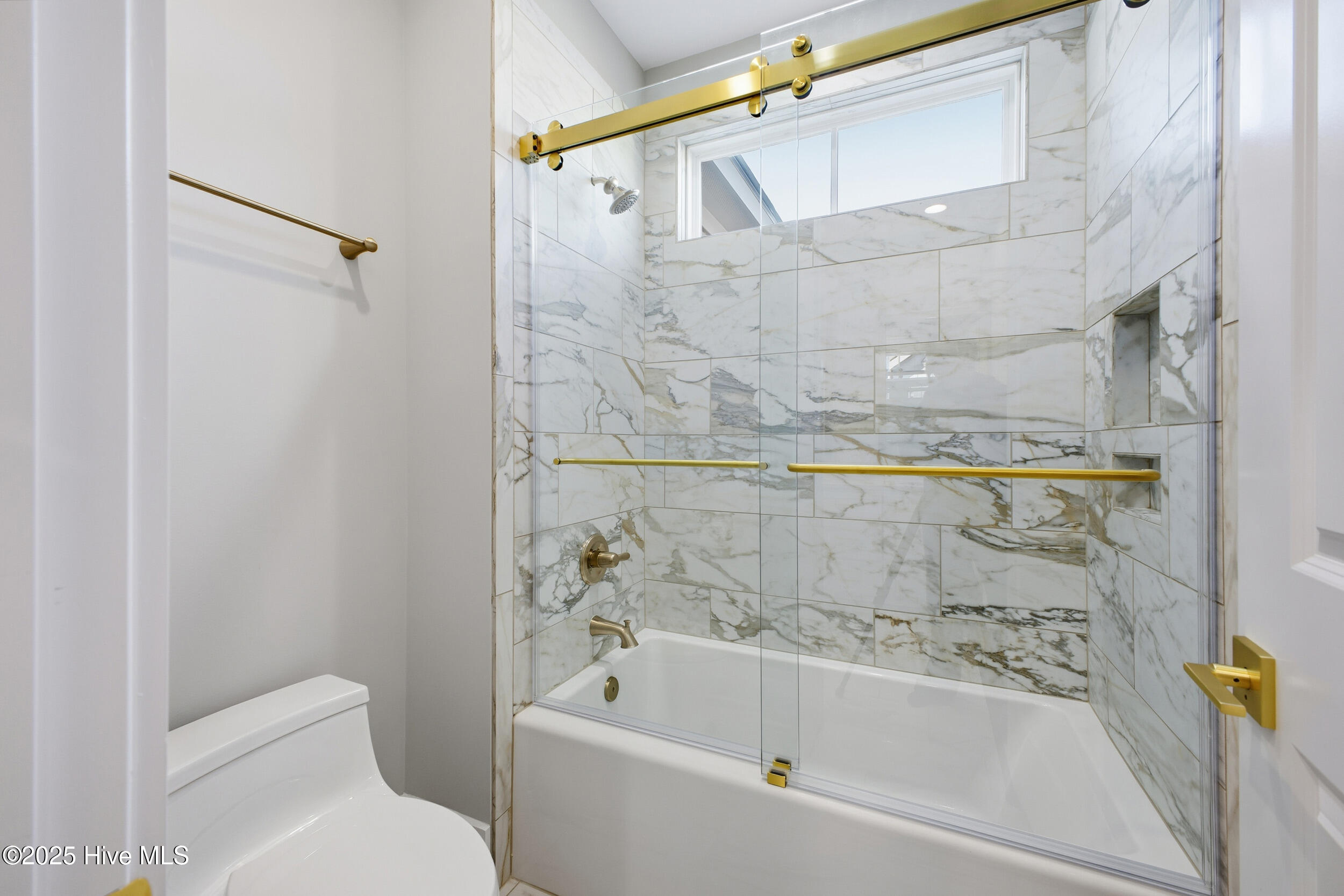 633 Bedminister Lane