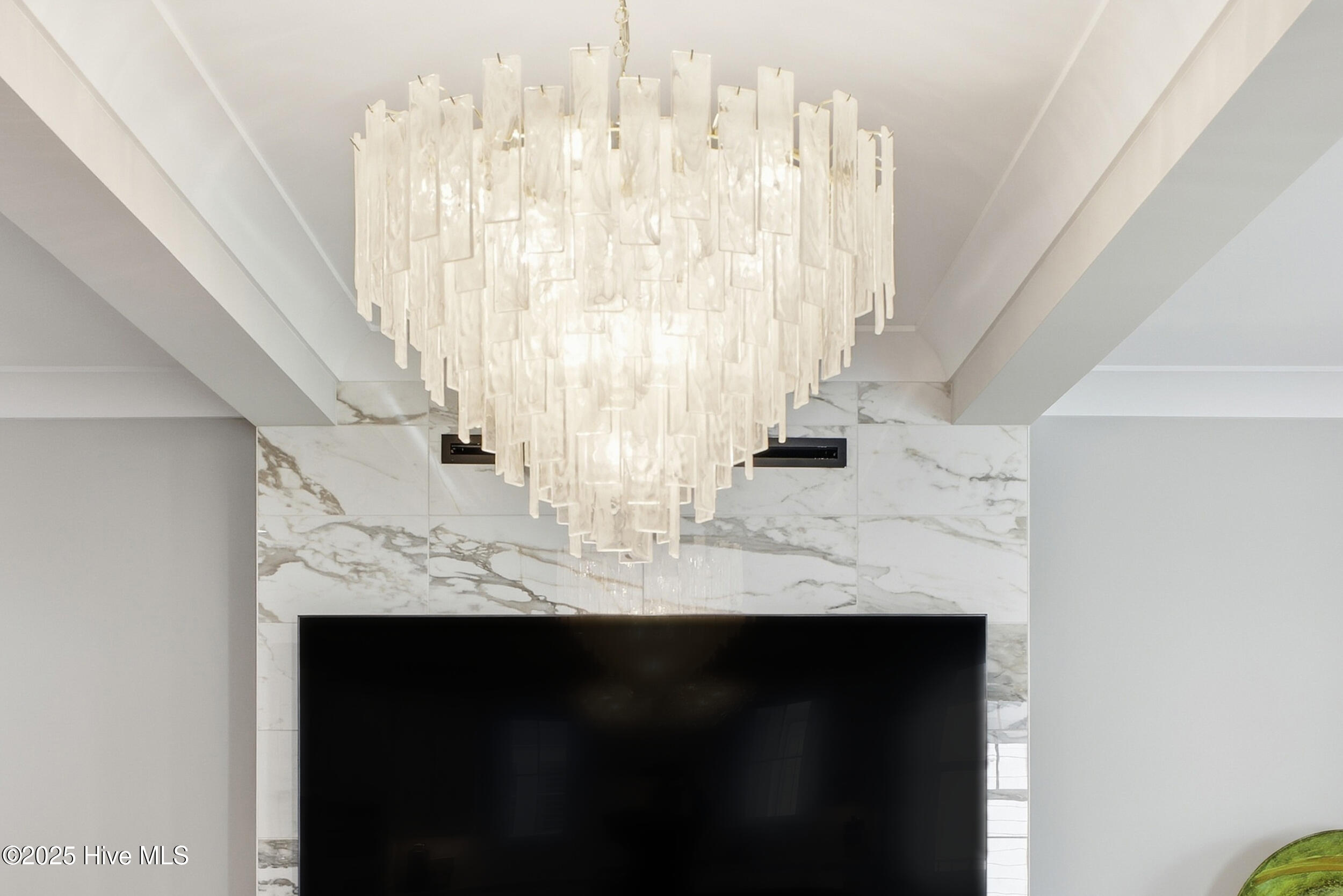 633 Bedminister Lane