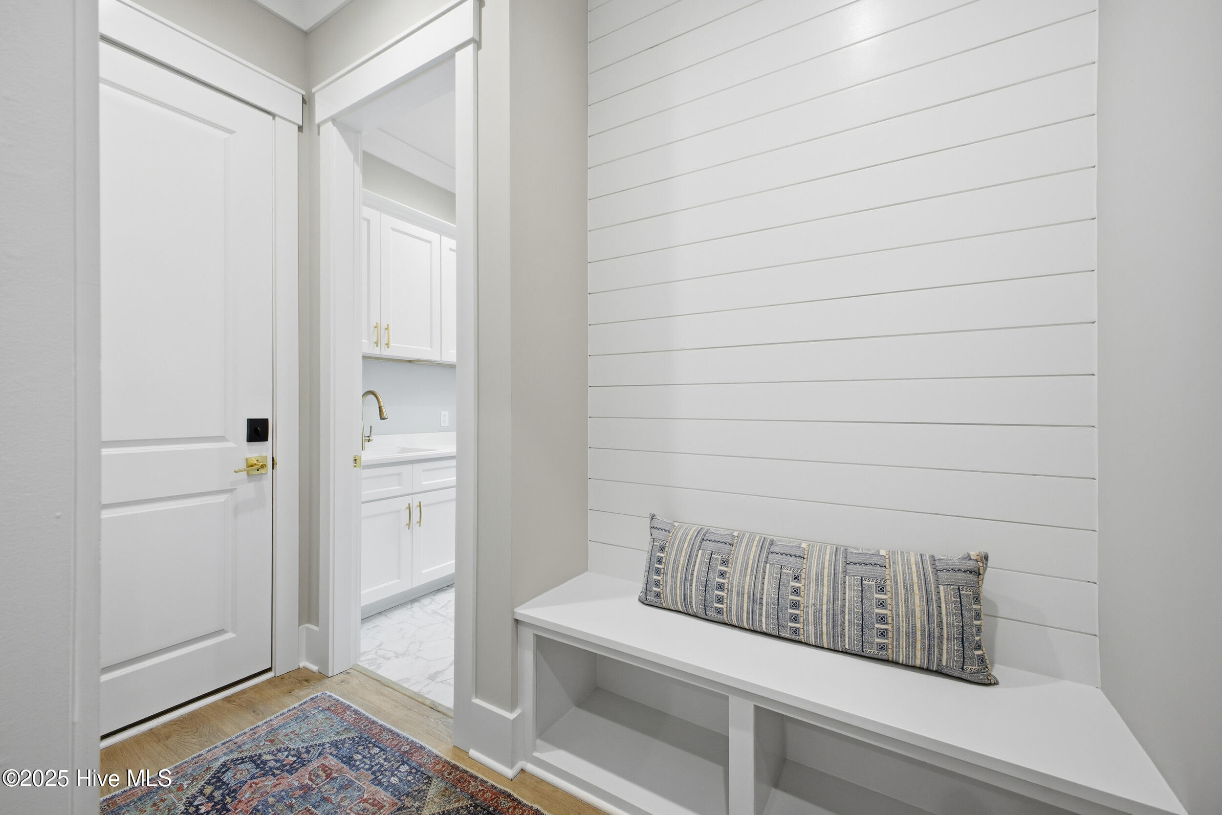 633 Bedminister Lane