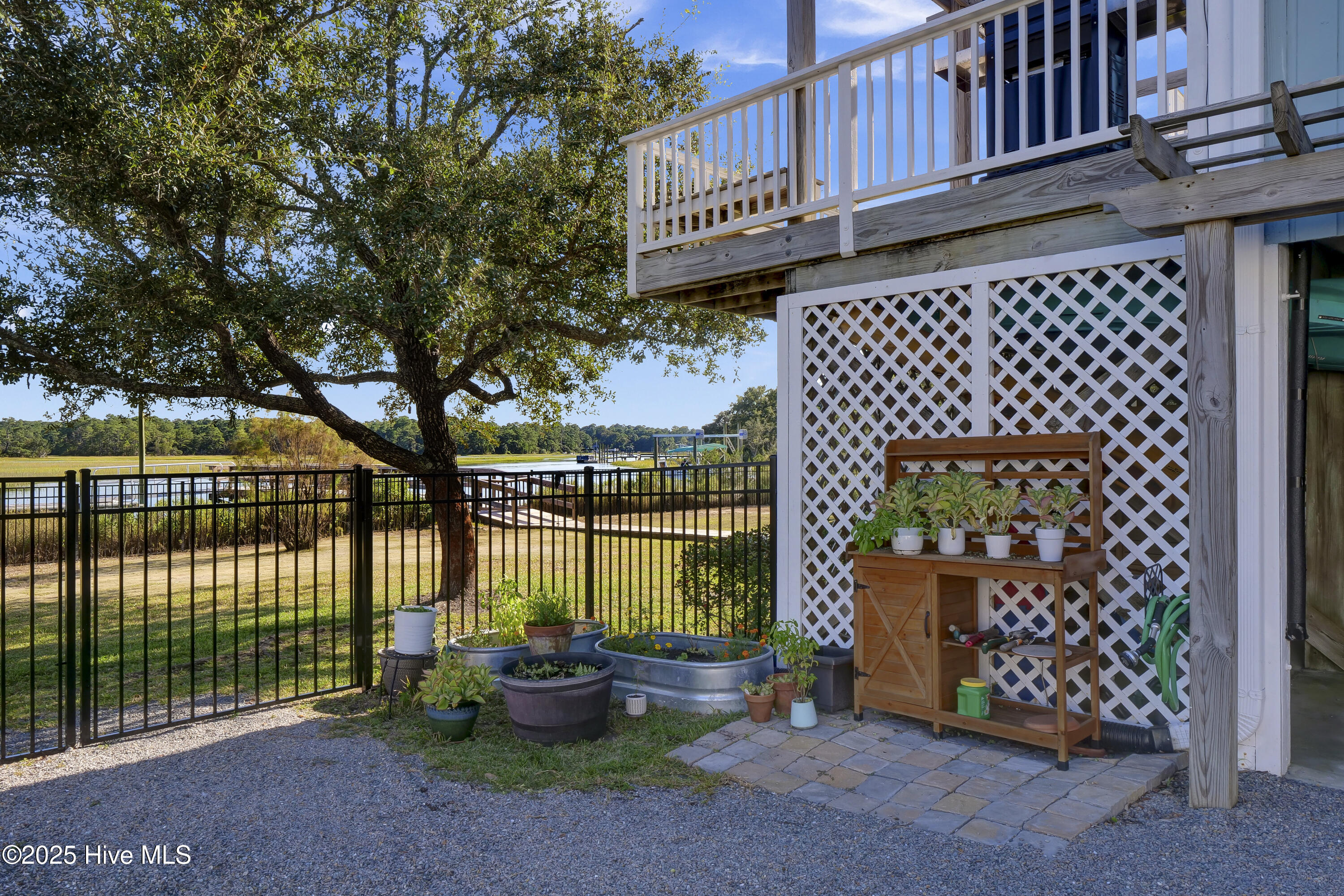 644 Bayshore Drive