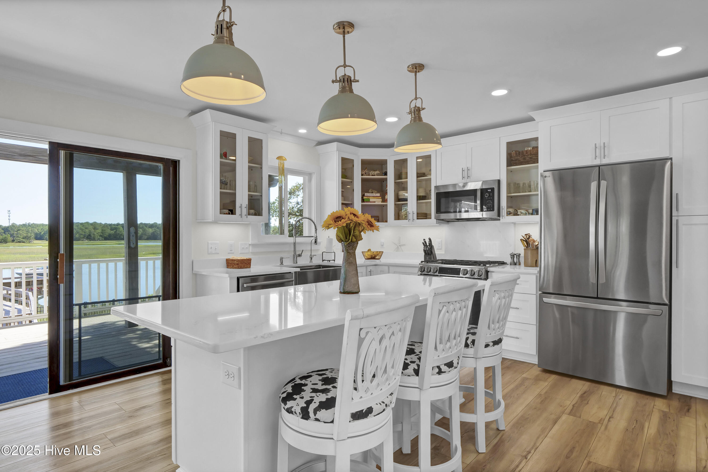 644 Bayshore Drive