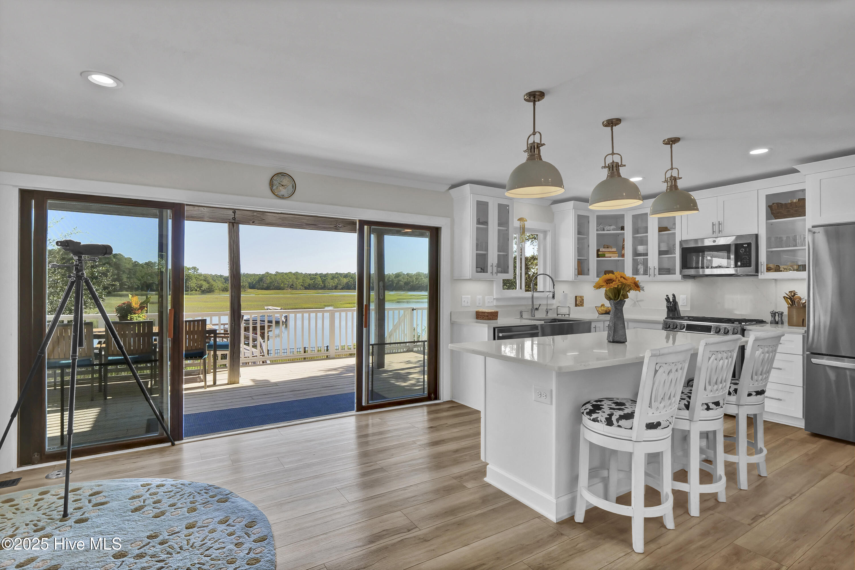 644 Bayshore Drive
