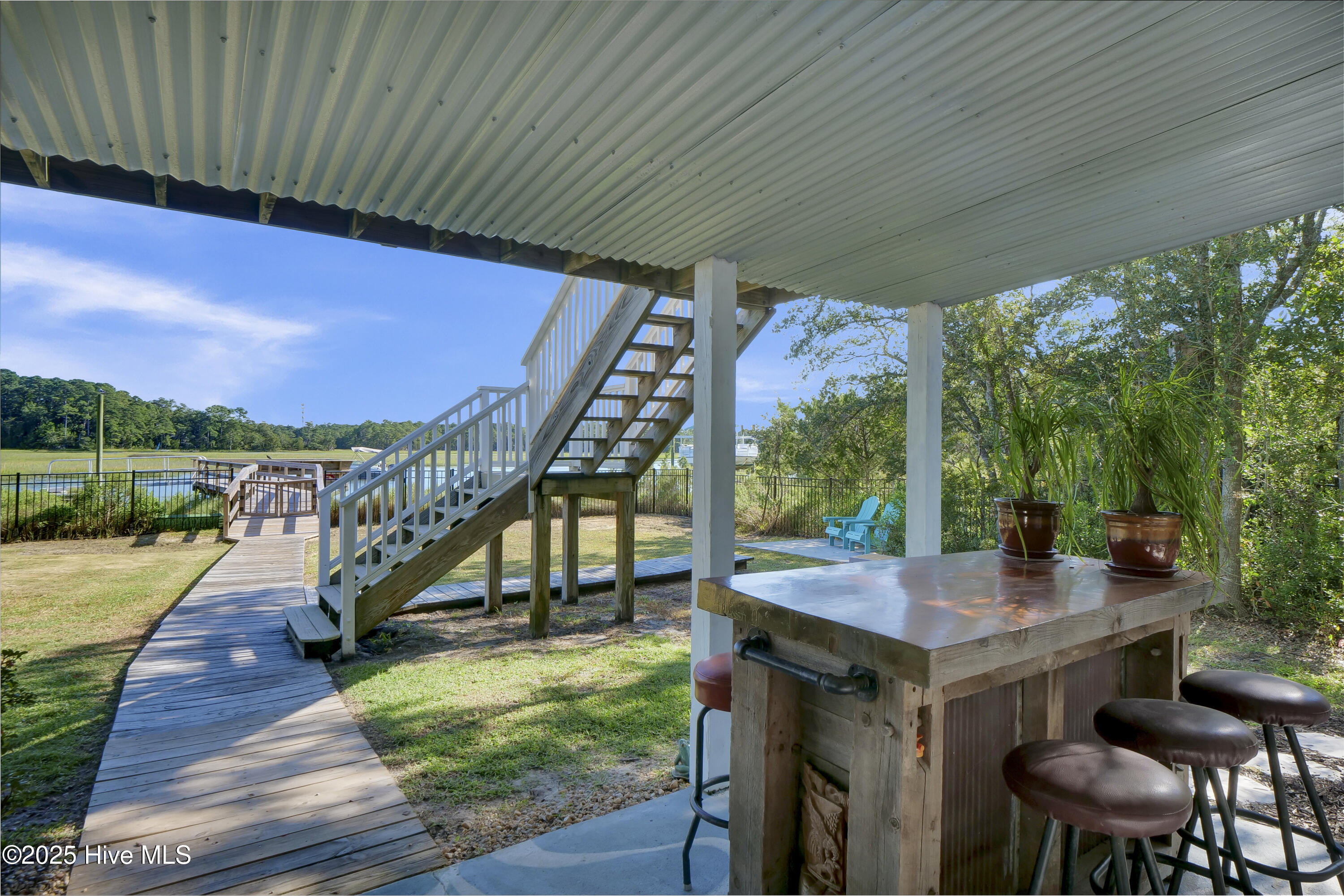 644 Bayshore Drive