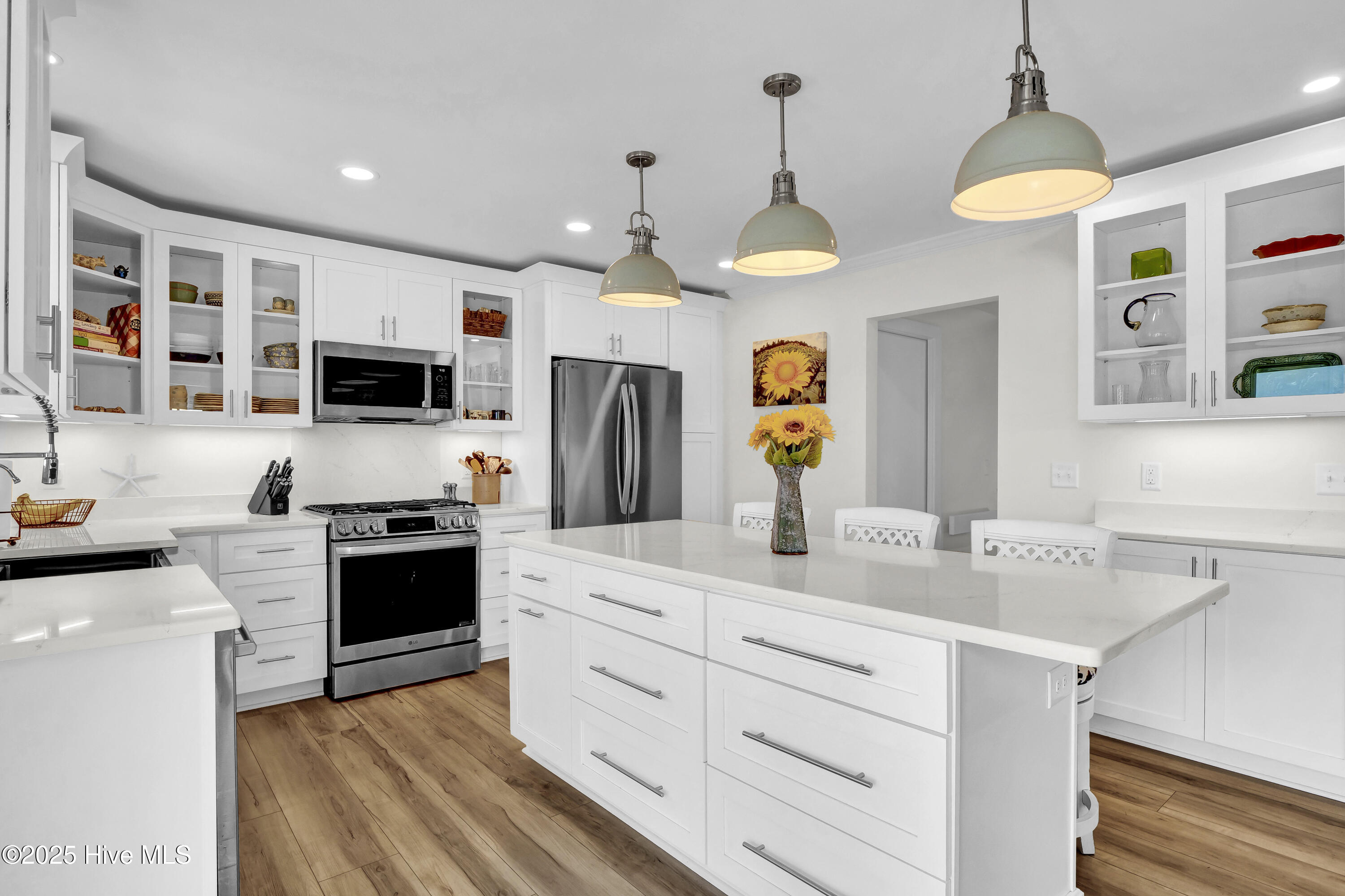 644 Bayshore Drive