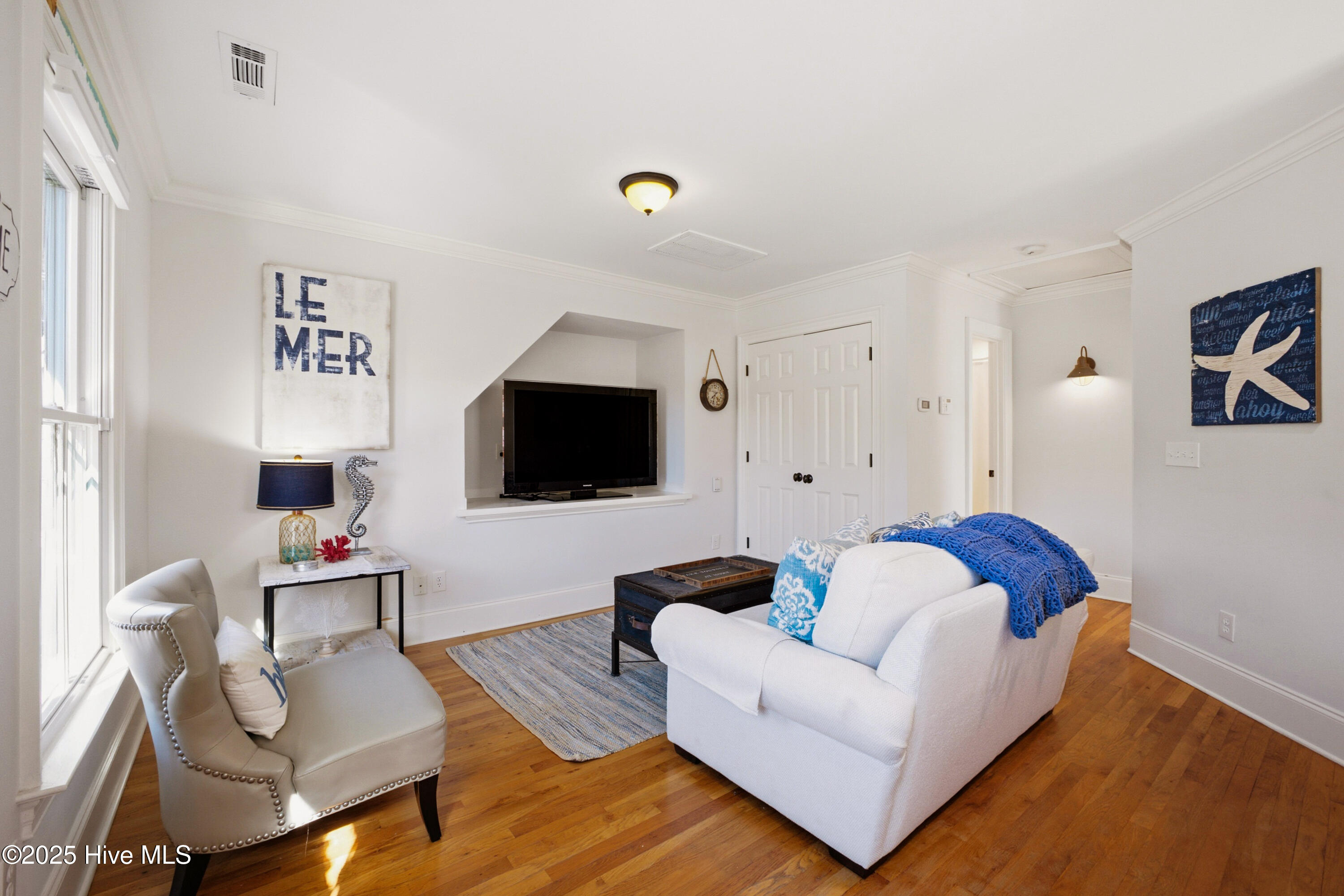 1205 Olmstead Lane