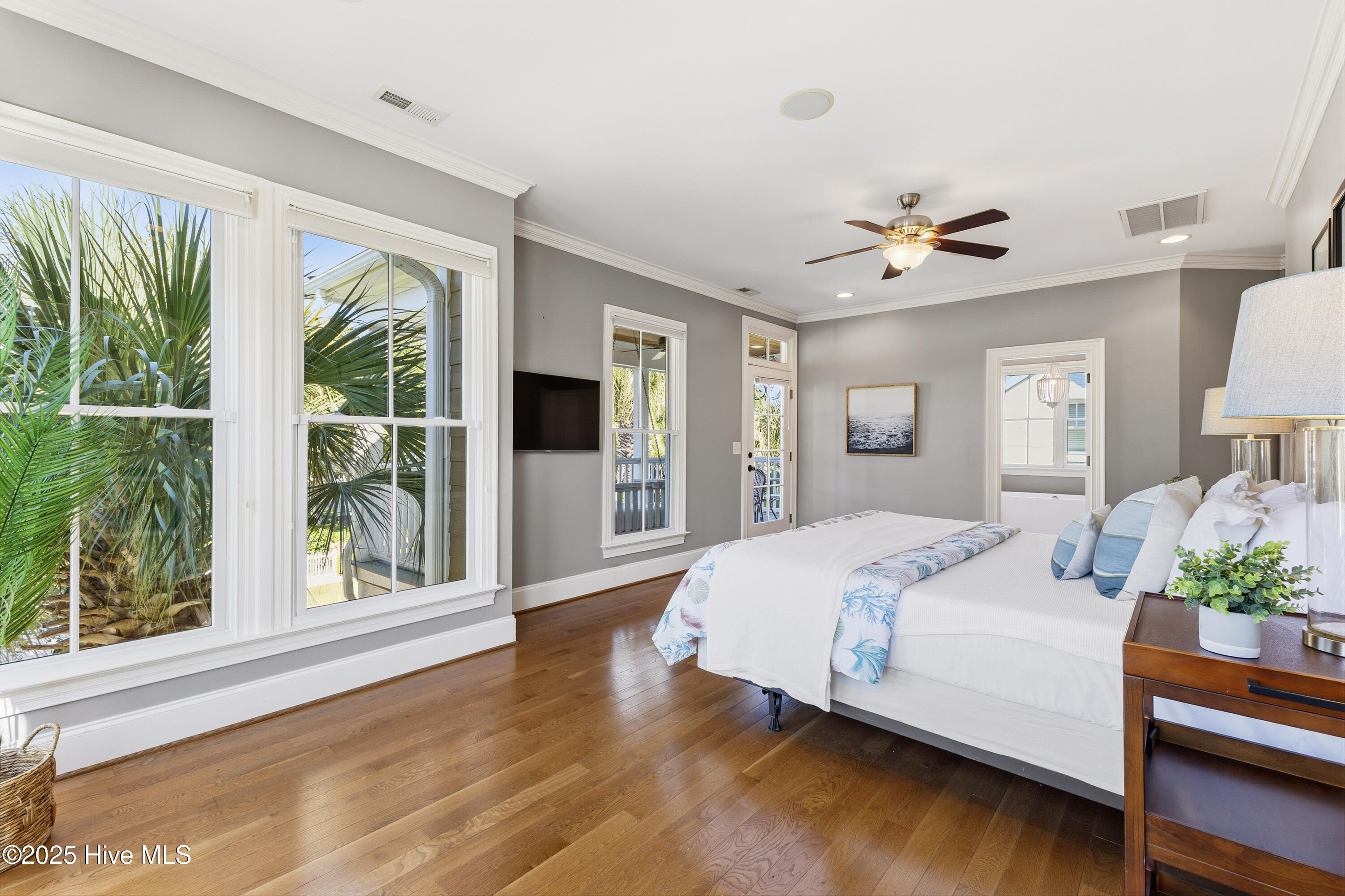 1205 Olmstead Lane