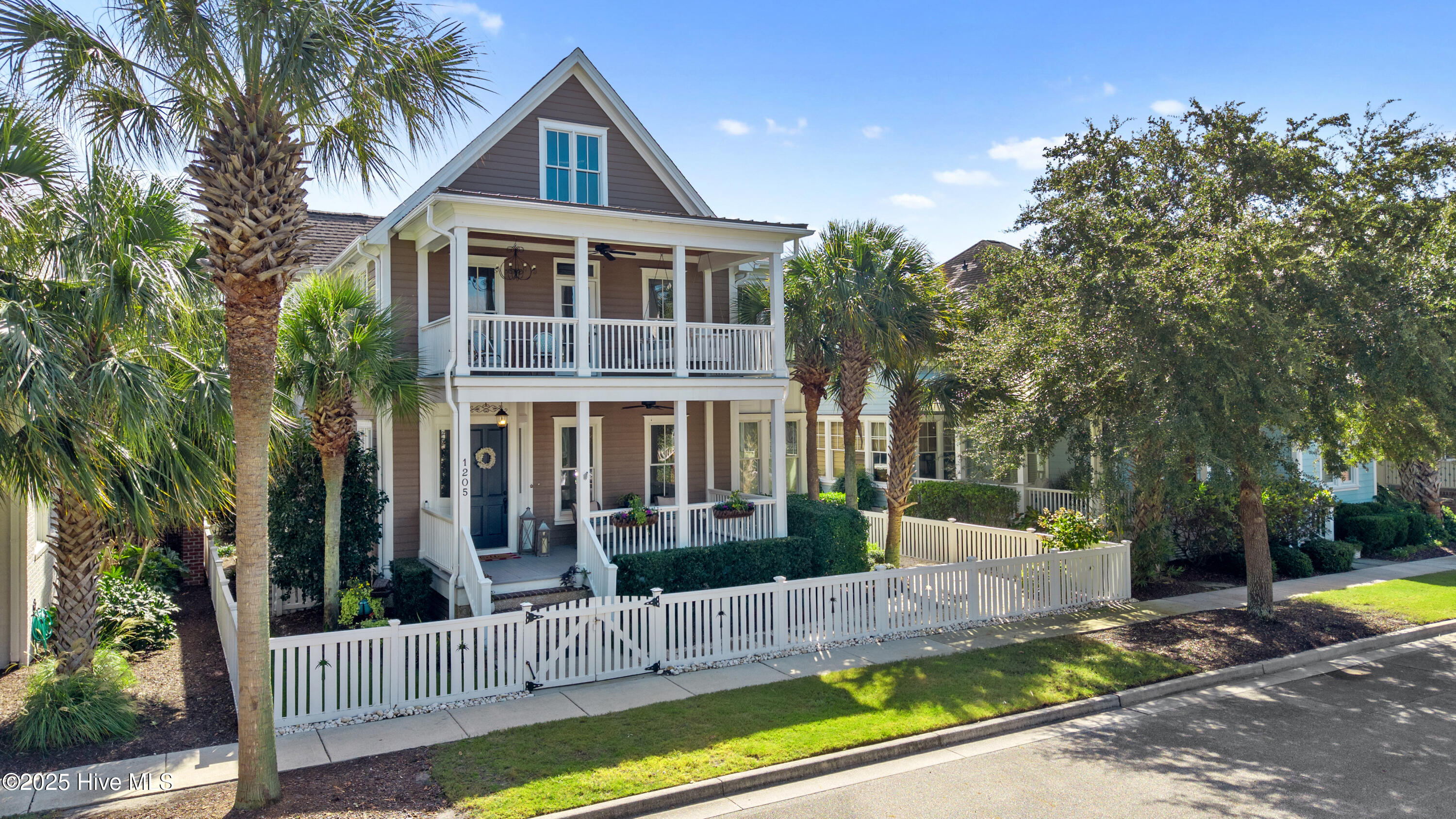 1205 Olmstead Lane