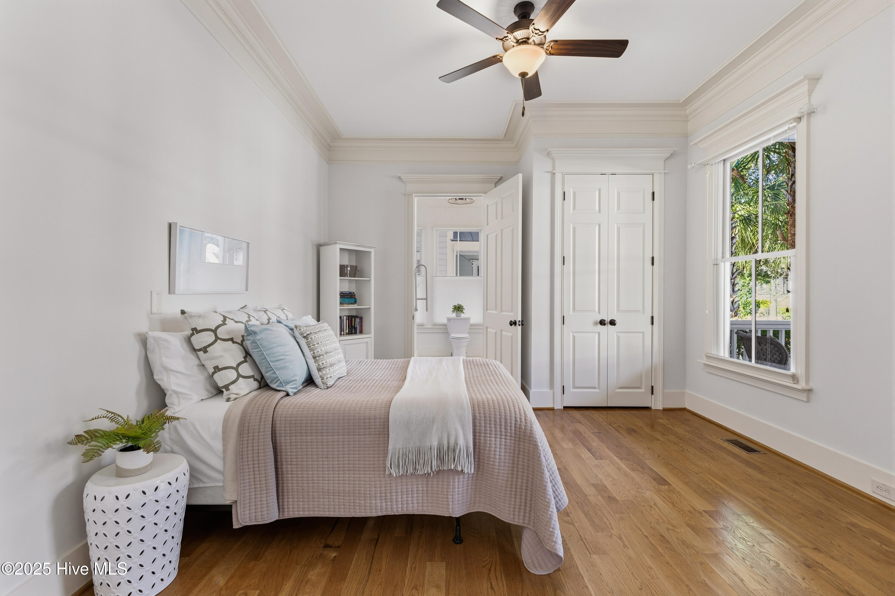 1205 Olmstead Lane