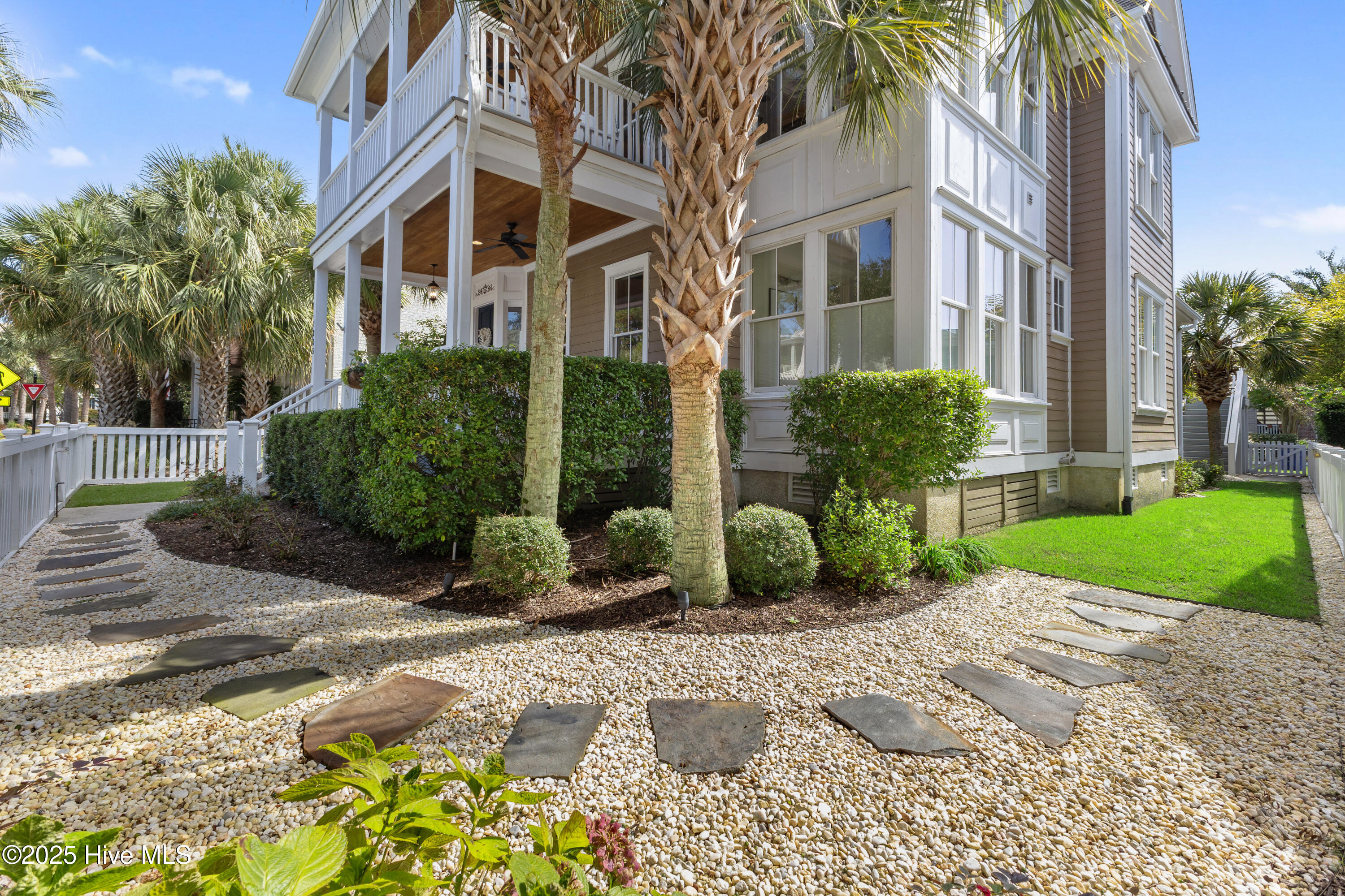 1205 Olmstead Lane