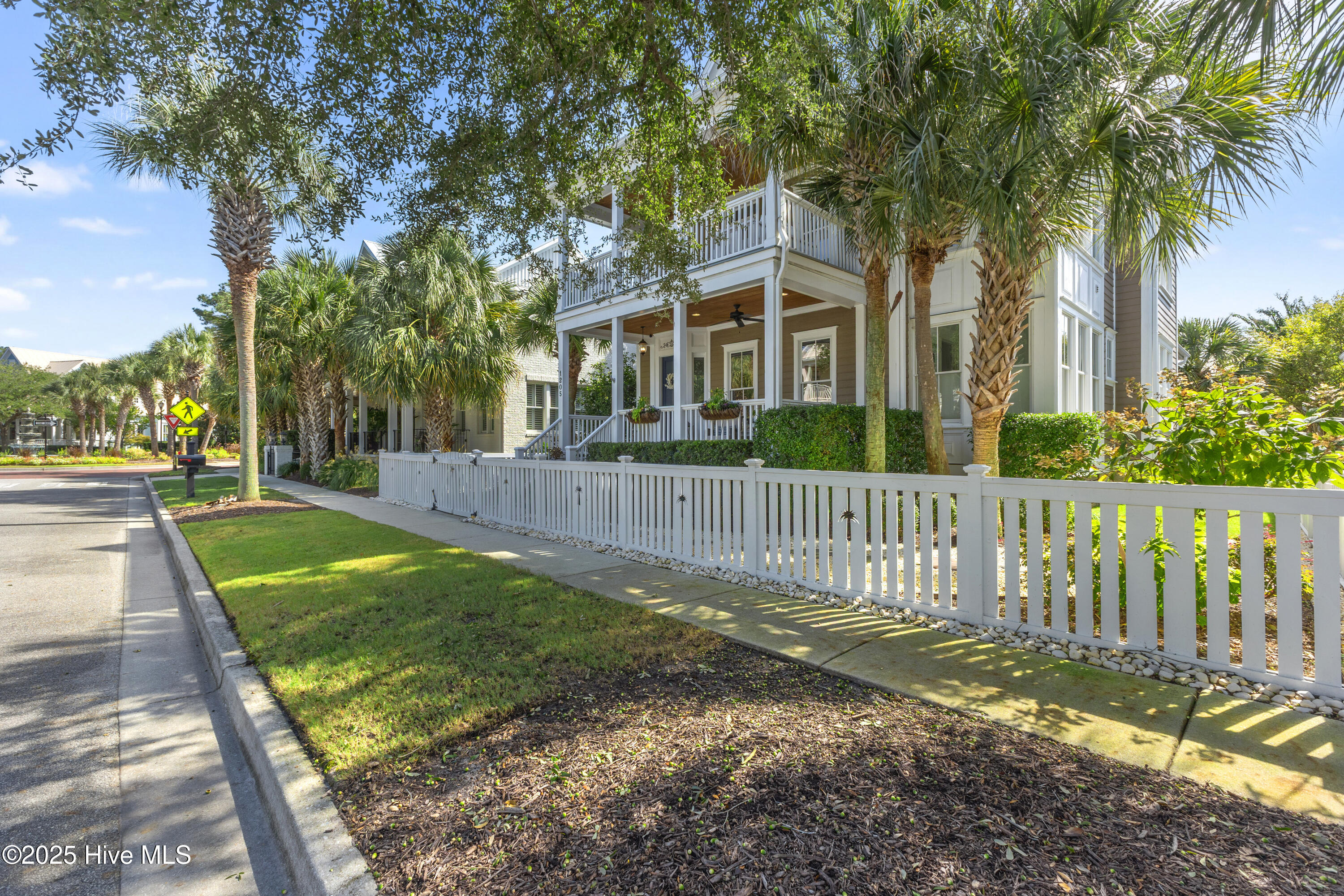 1205 Olmstead Lane