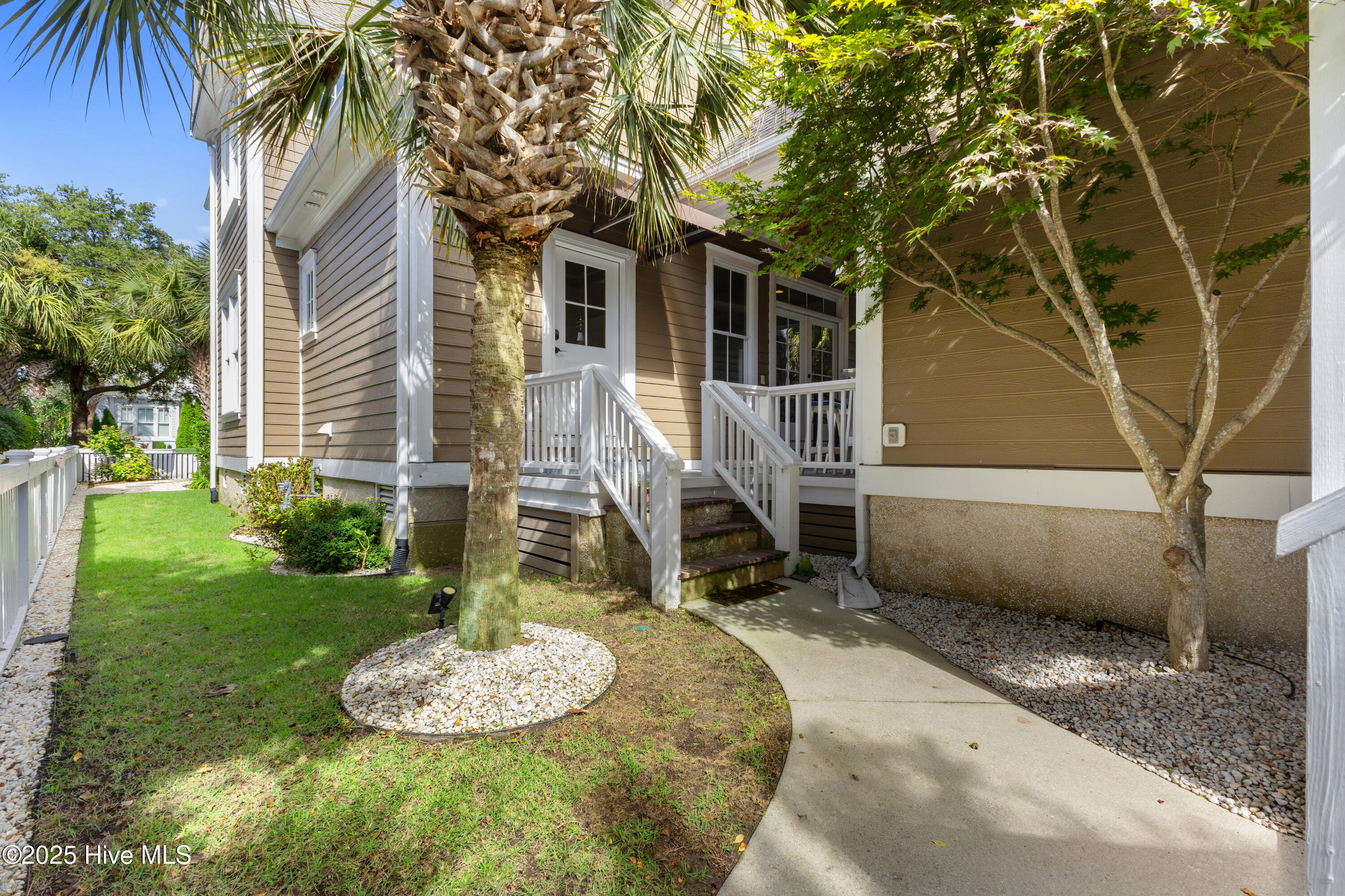 1205 Olmstead Lane