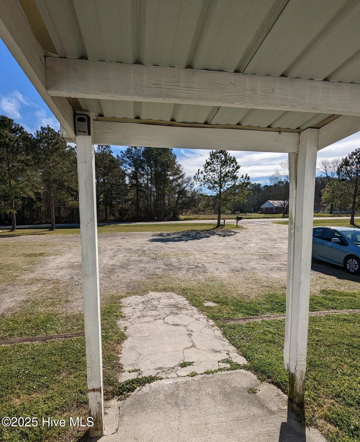 20531 Us Hwy 421