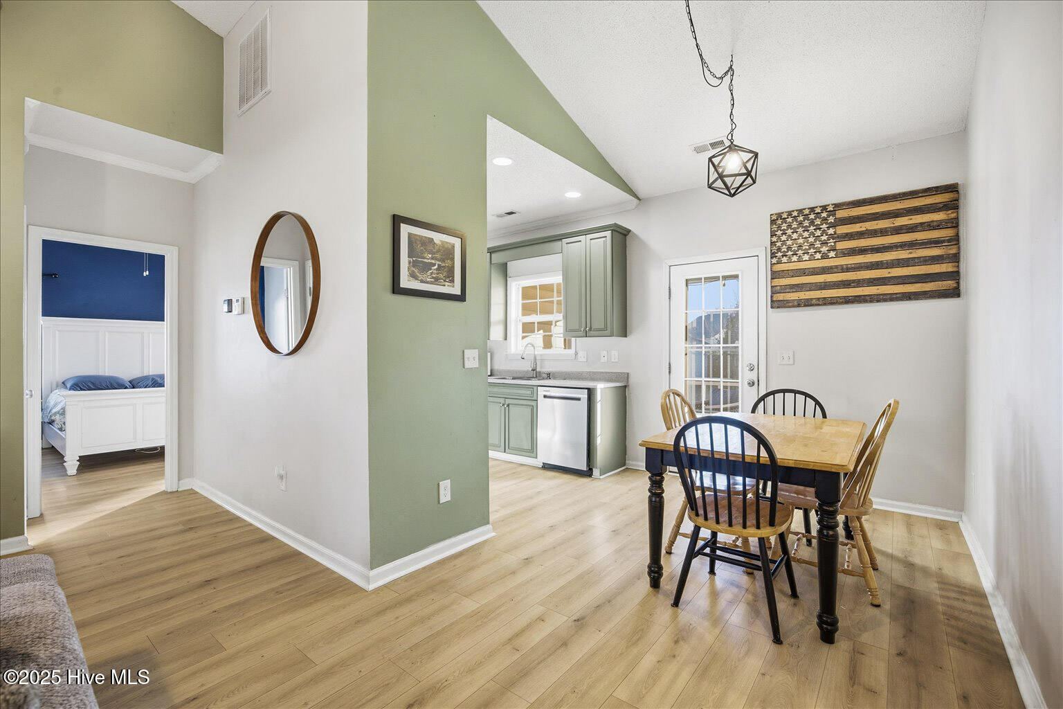 151 Kellerton Court
