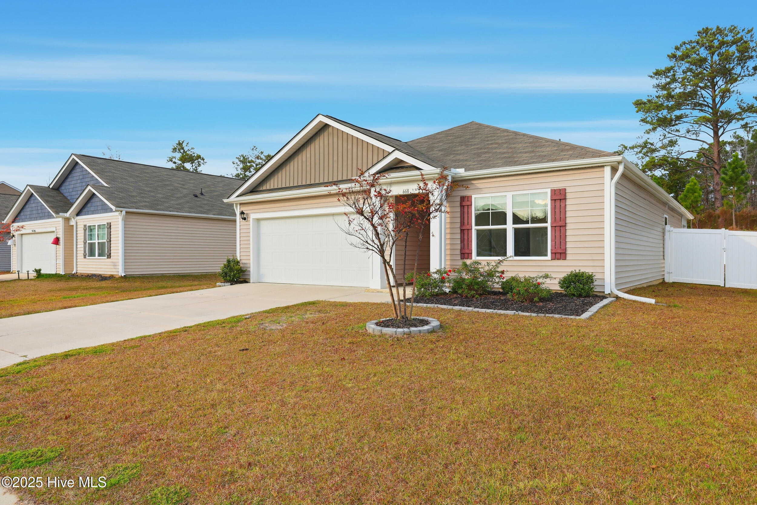 668 Buckeye Road NE