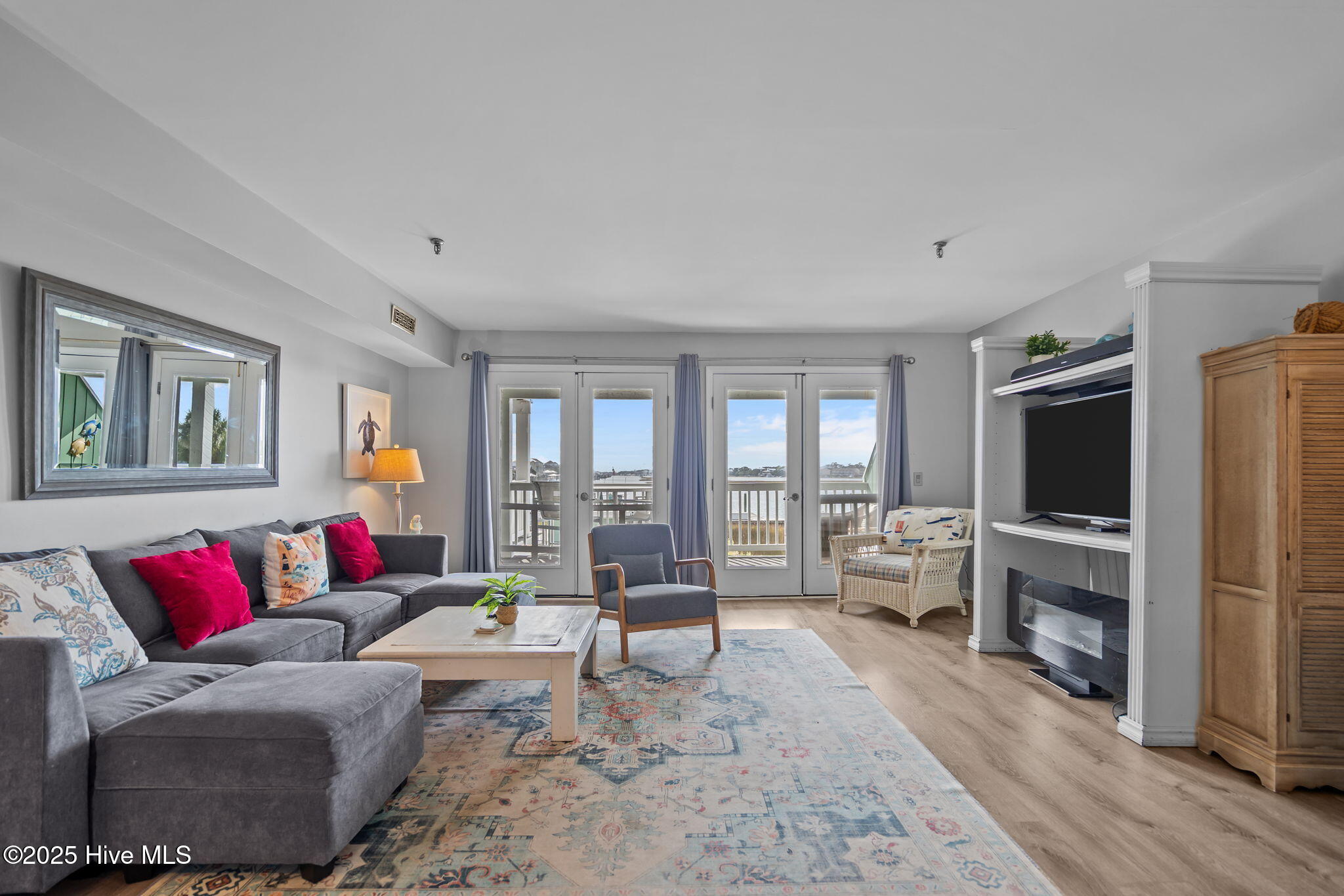 111 Florida Avenue Apt 3