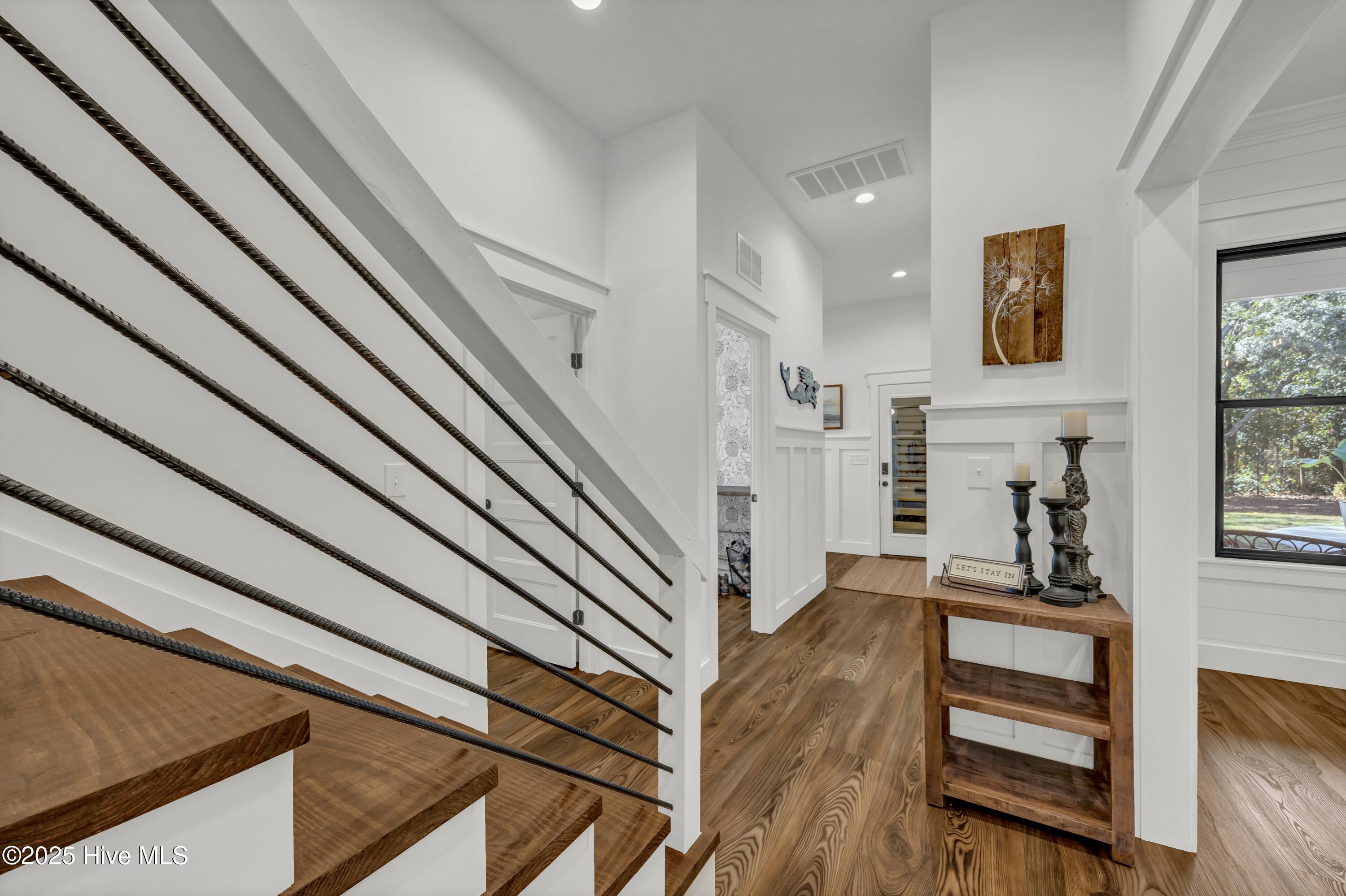 607 Harper Avenue
