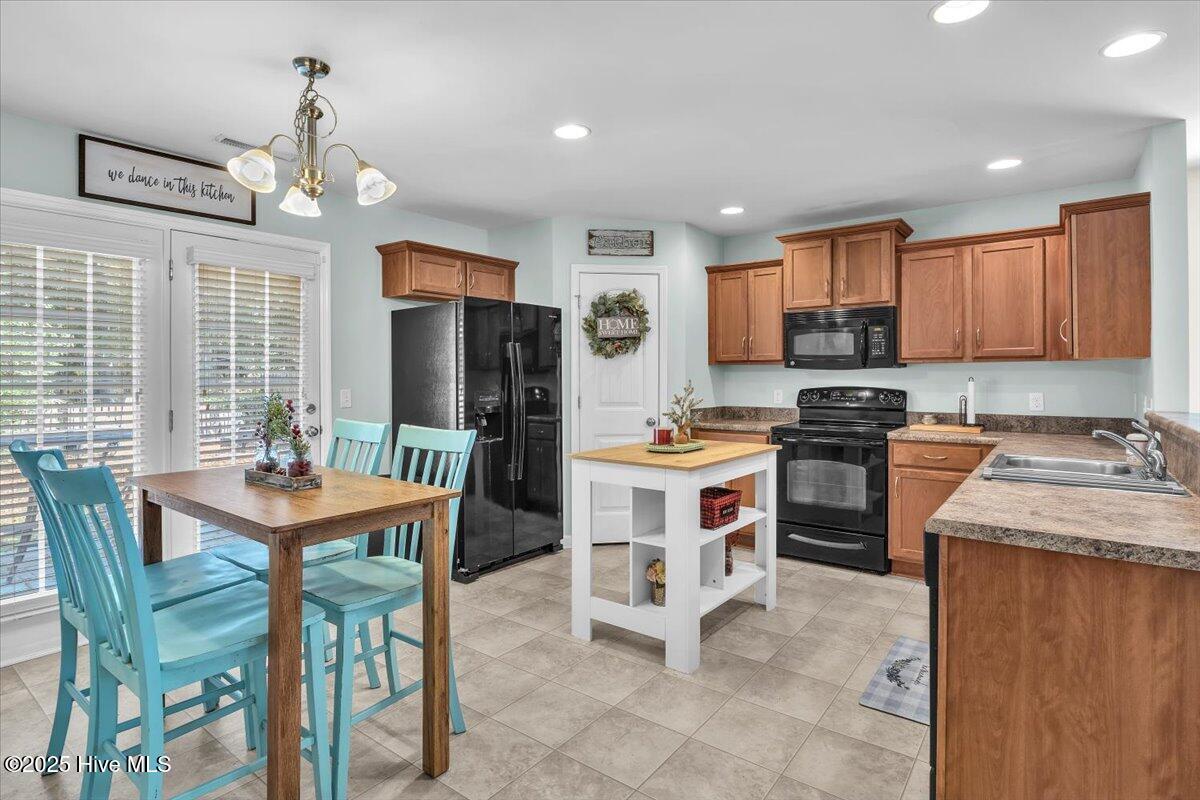 1301 Deer Hill Drive