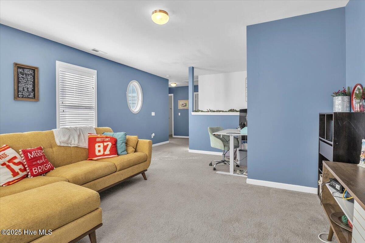 1301 Deer Hill Drive