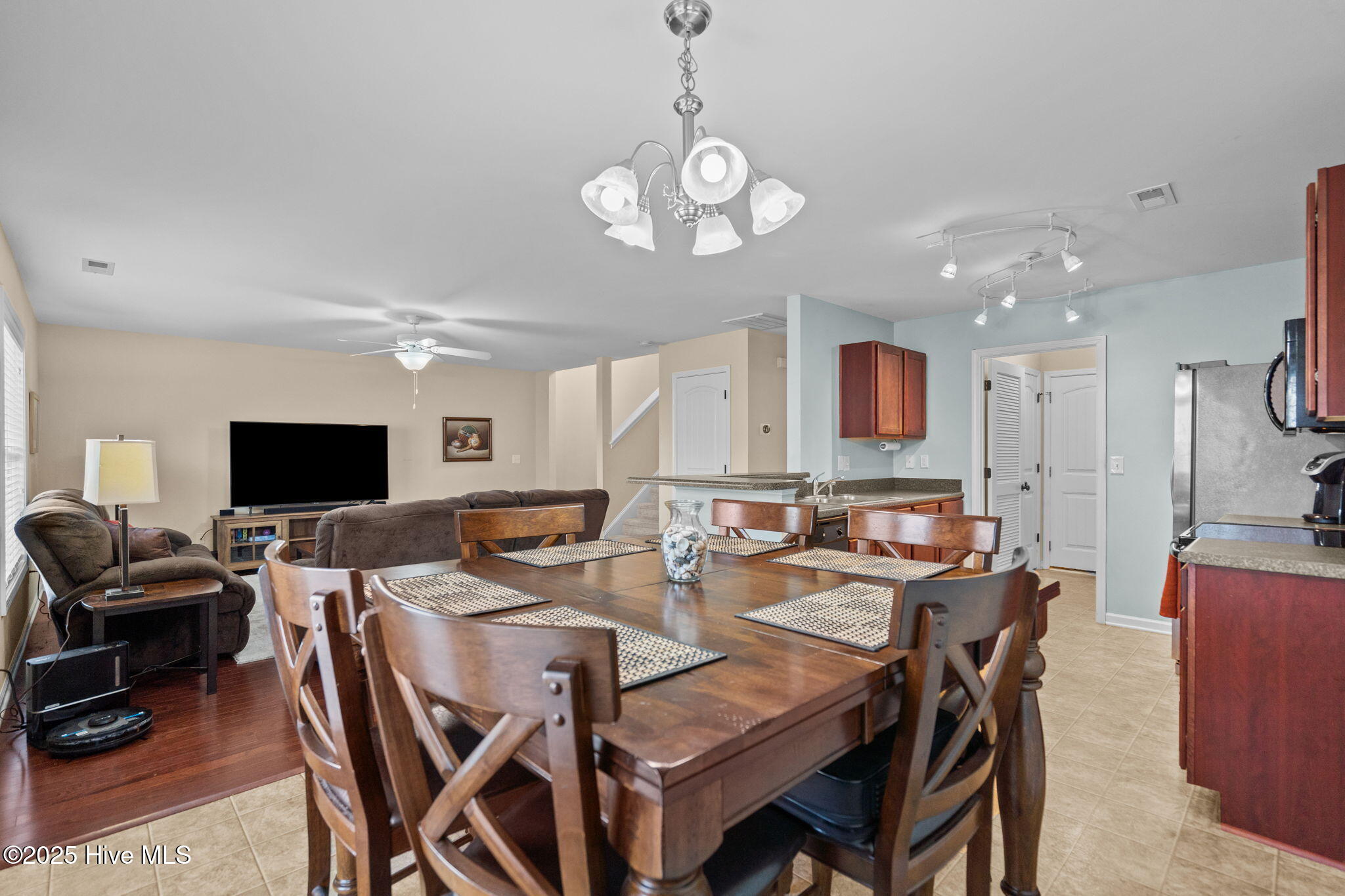 3019 Ramble Drive NE