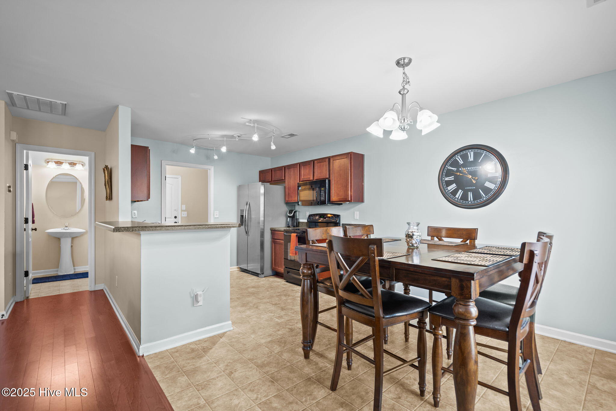 3019 Ramble Drive NE