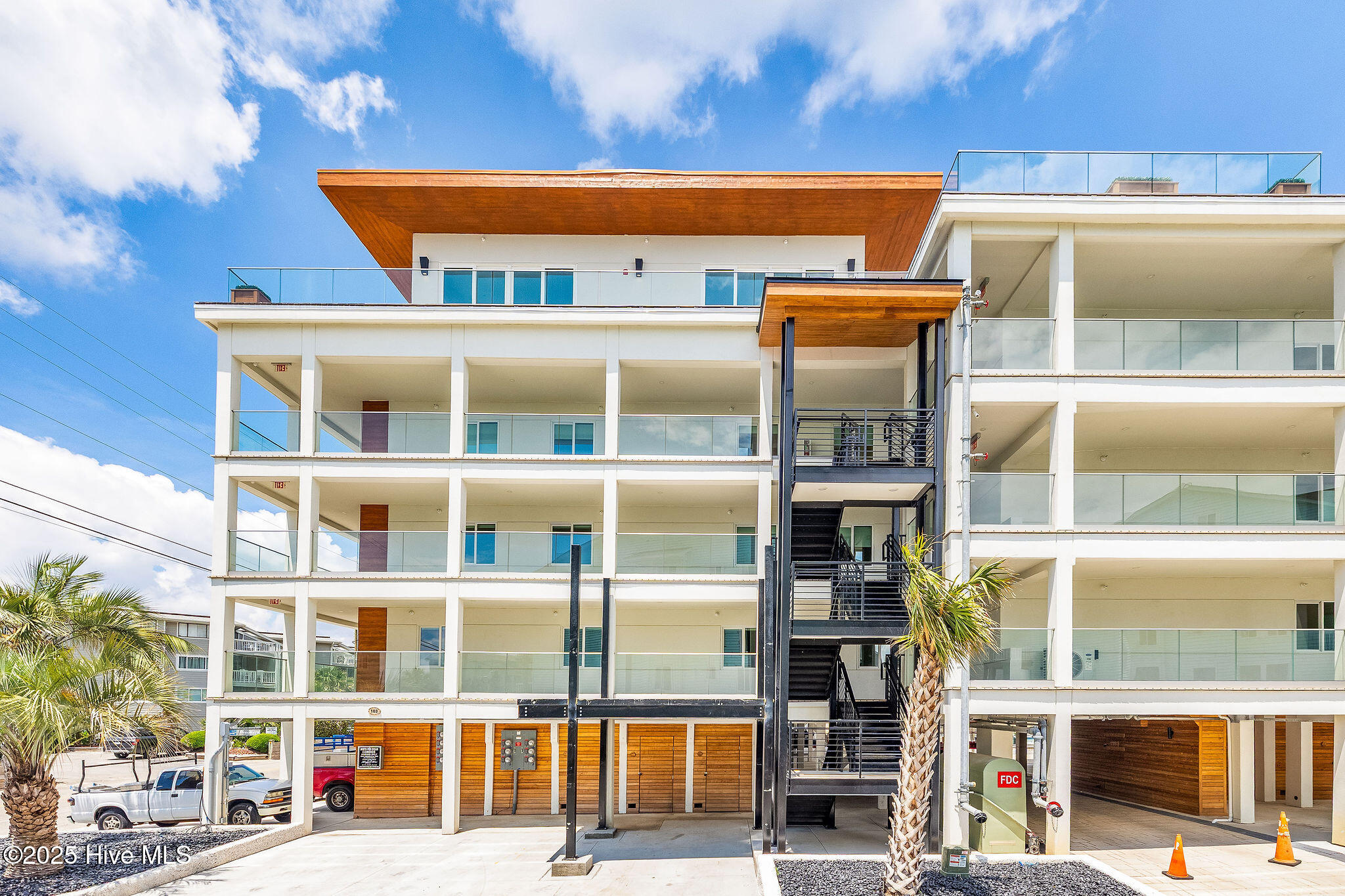 1800 Canal Drive 106