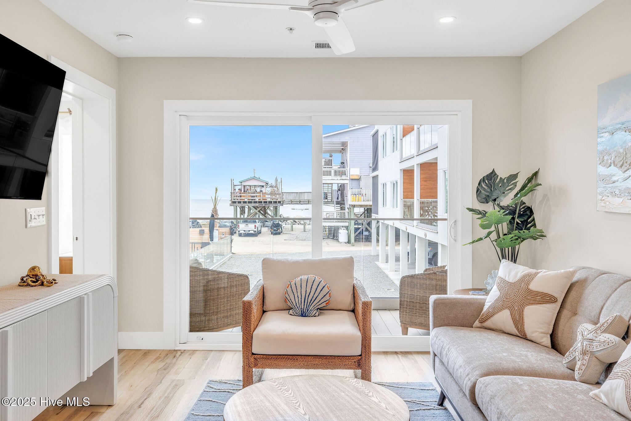 1800 Canal Drive 106