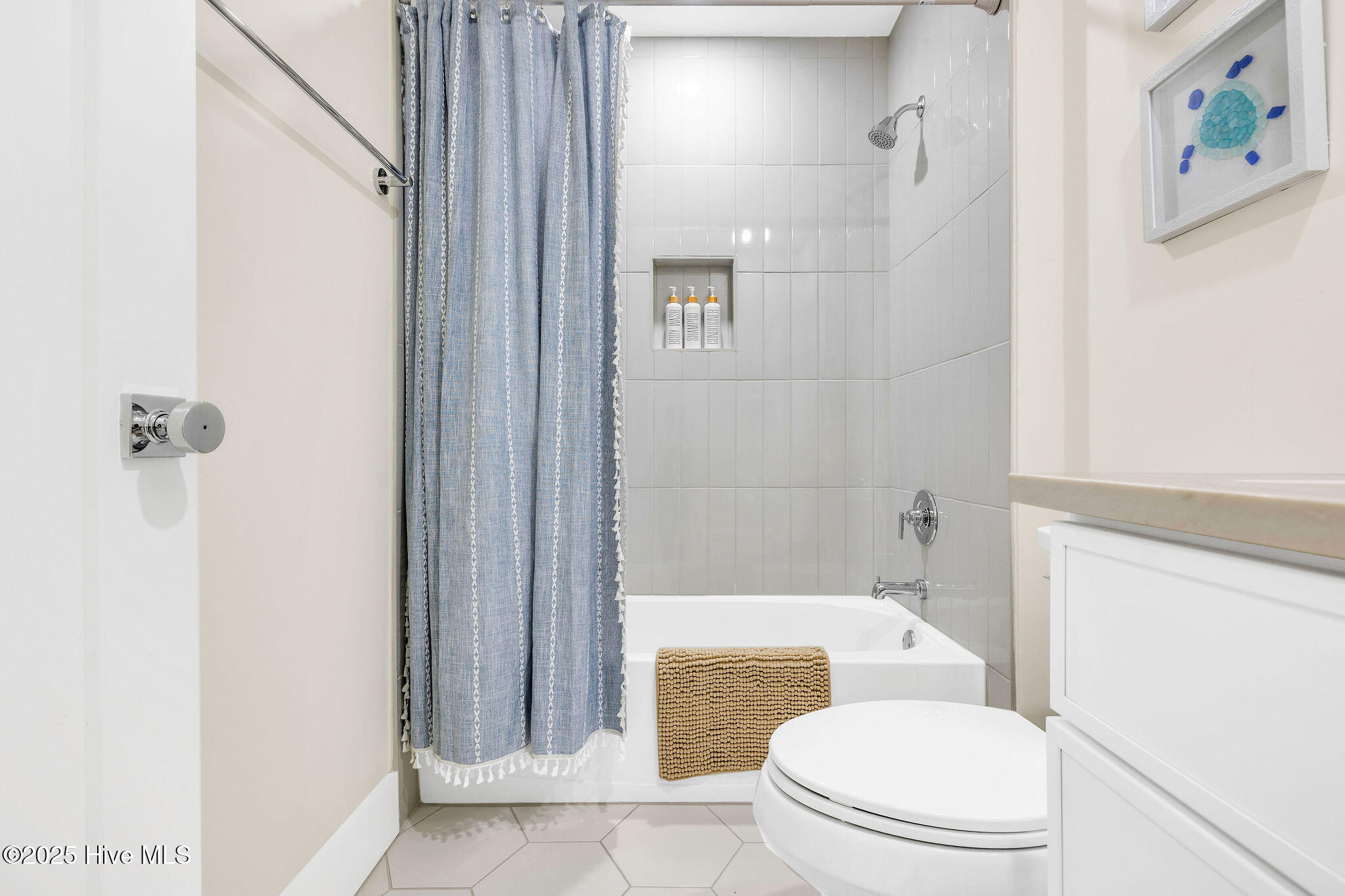 1800 Canal Drive 106