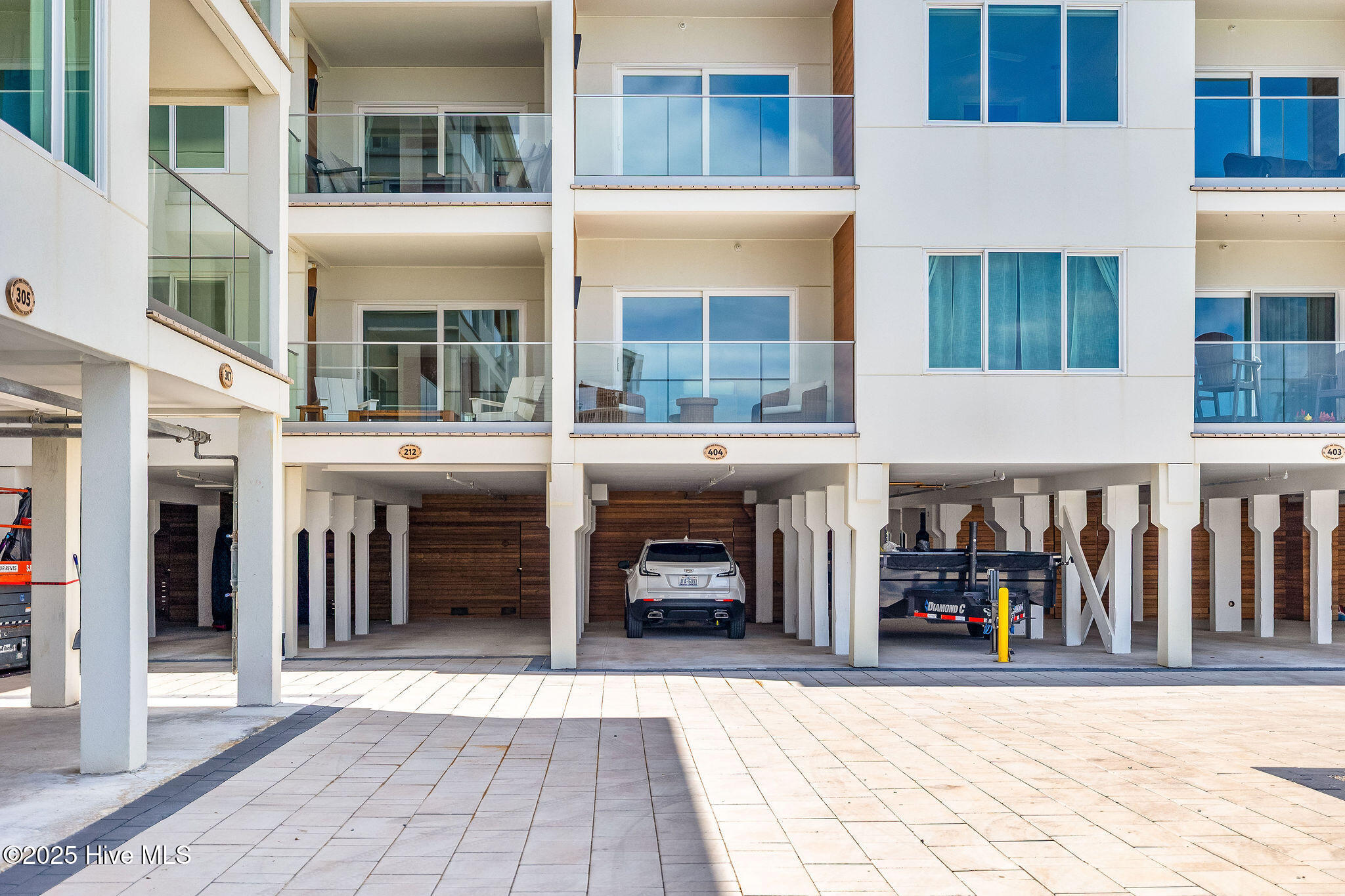 1800 Canal Drive 106