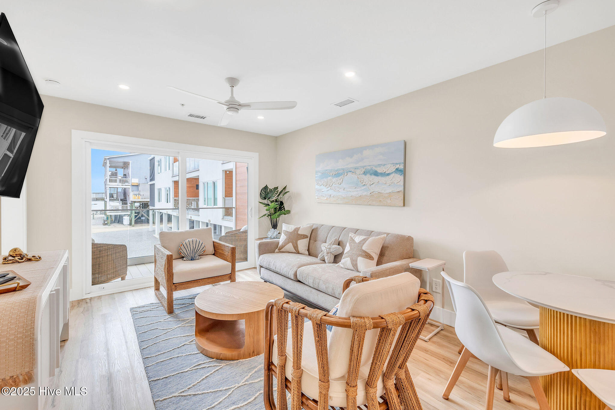 1800 Canal Drive 106