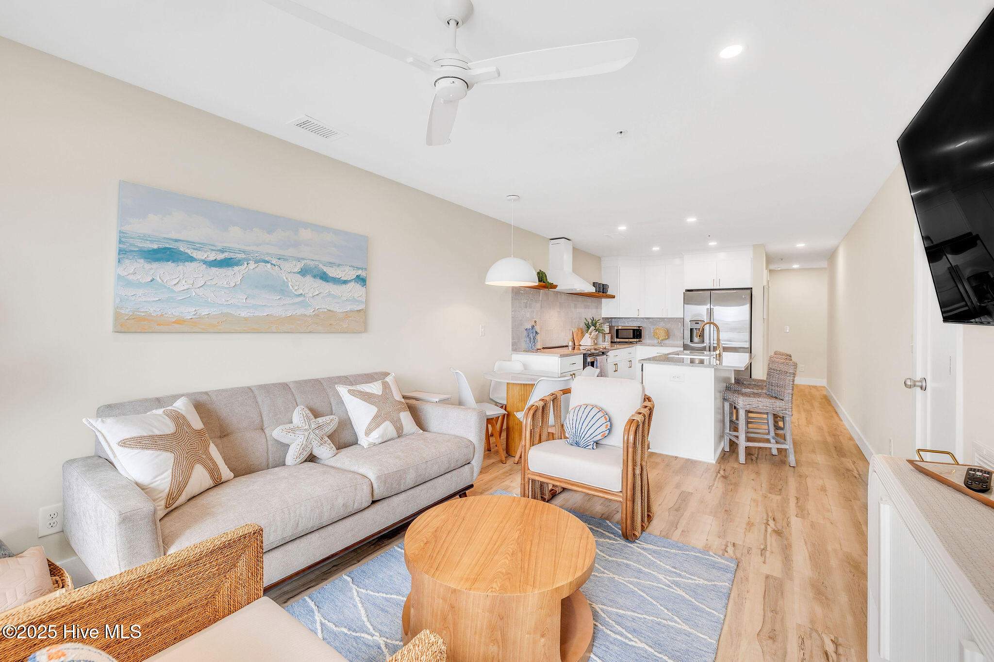 1800 Canal Drive 106