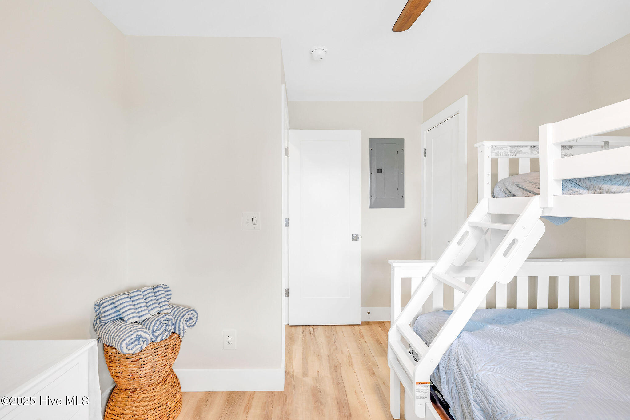 1800 Canal Drive 106