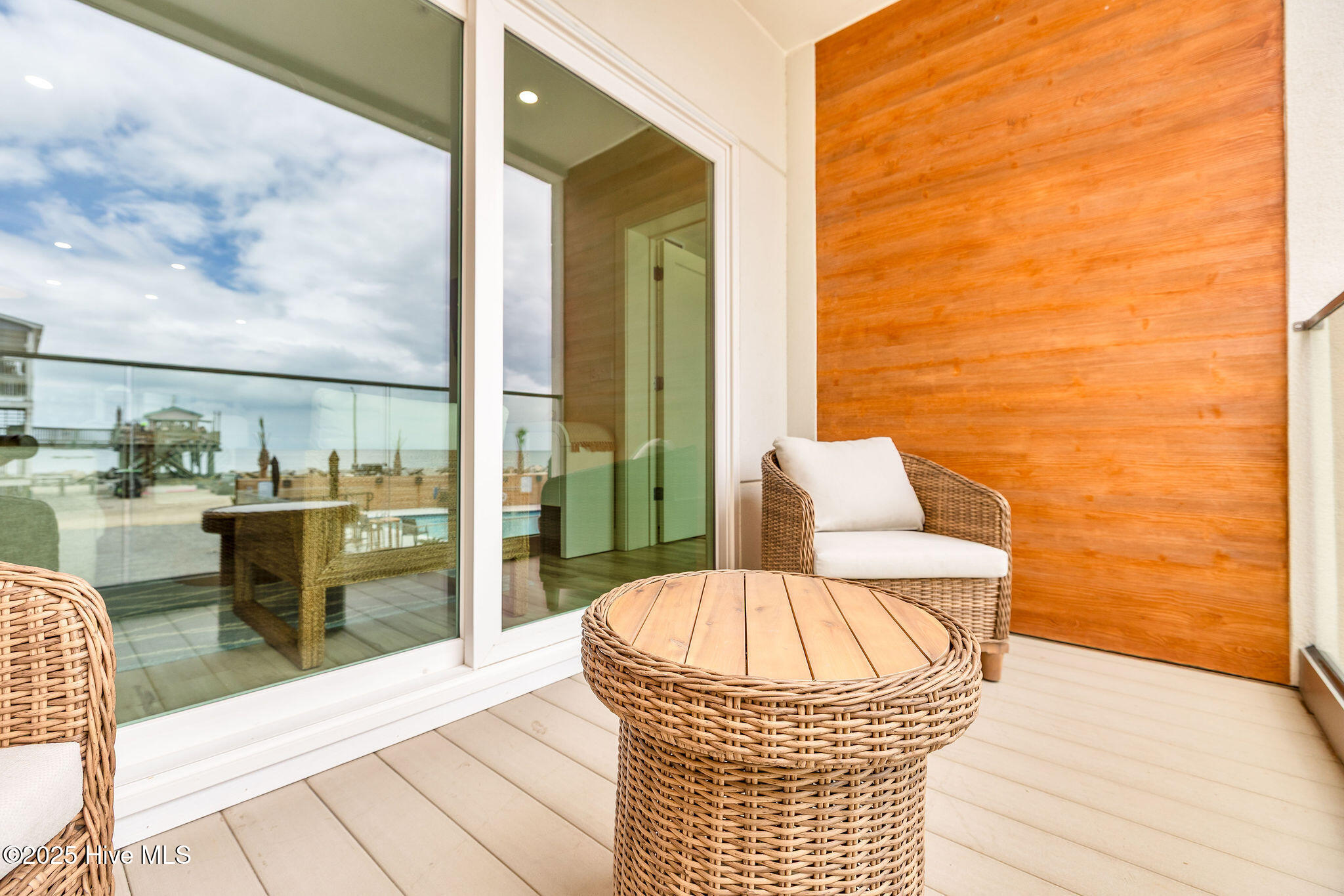 1800 Canal Drive 106