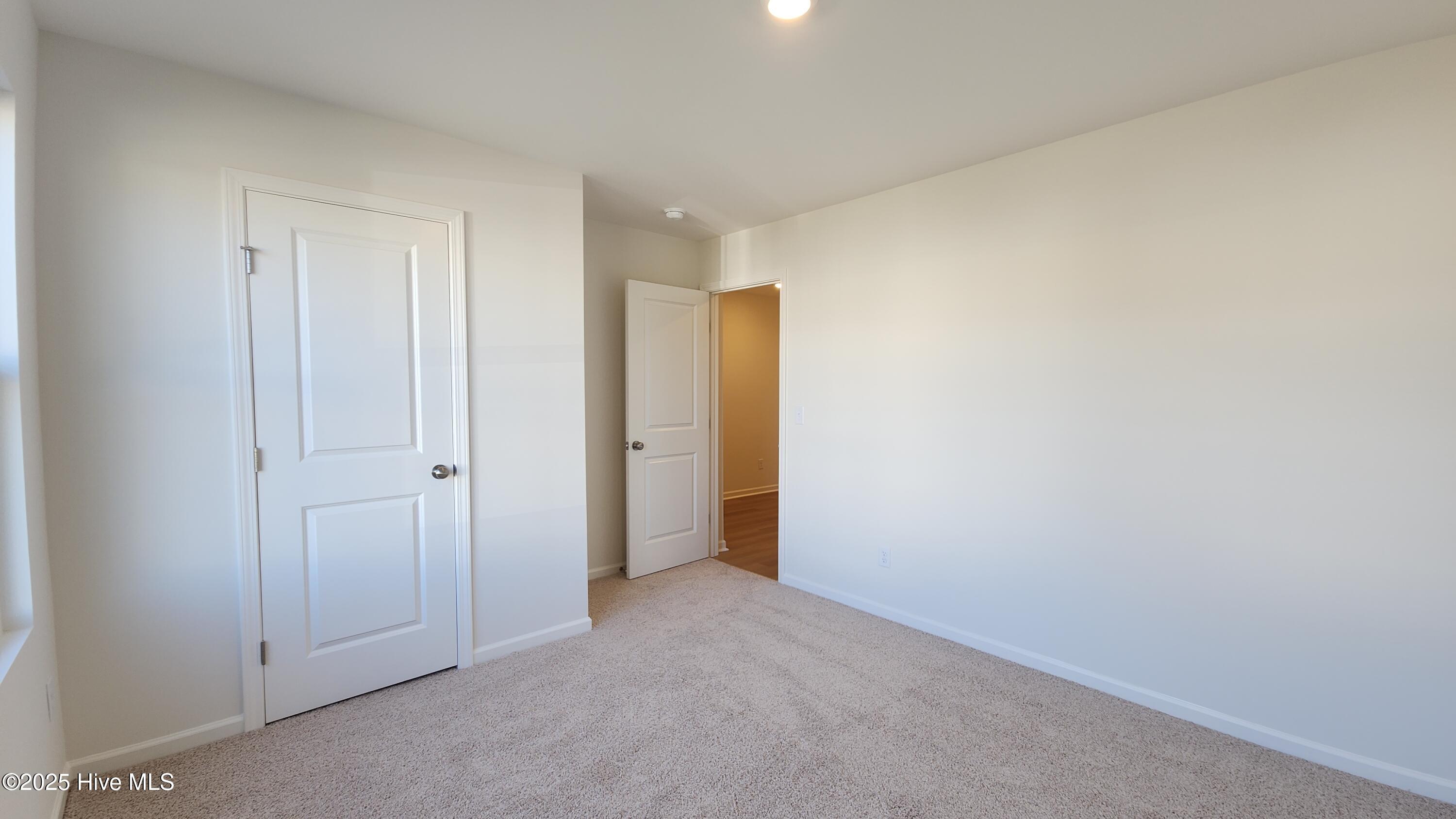 1213 Lulu Bay Drive NE