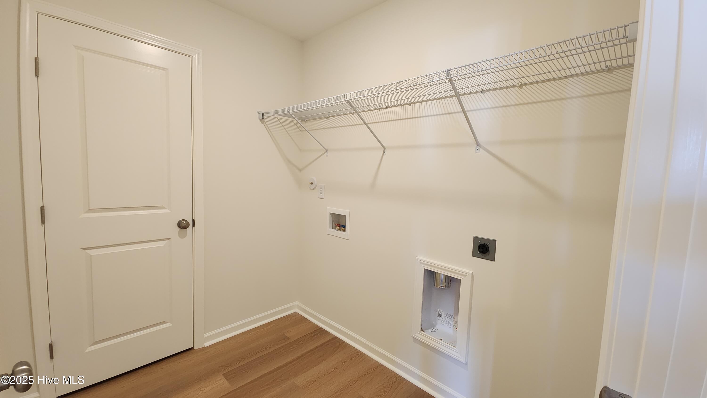 1213 Lulu Bay Drive NE