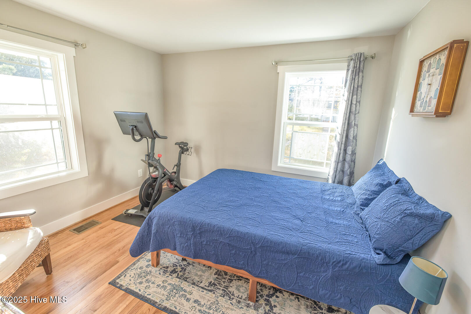 2401 Westminister Way