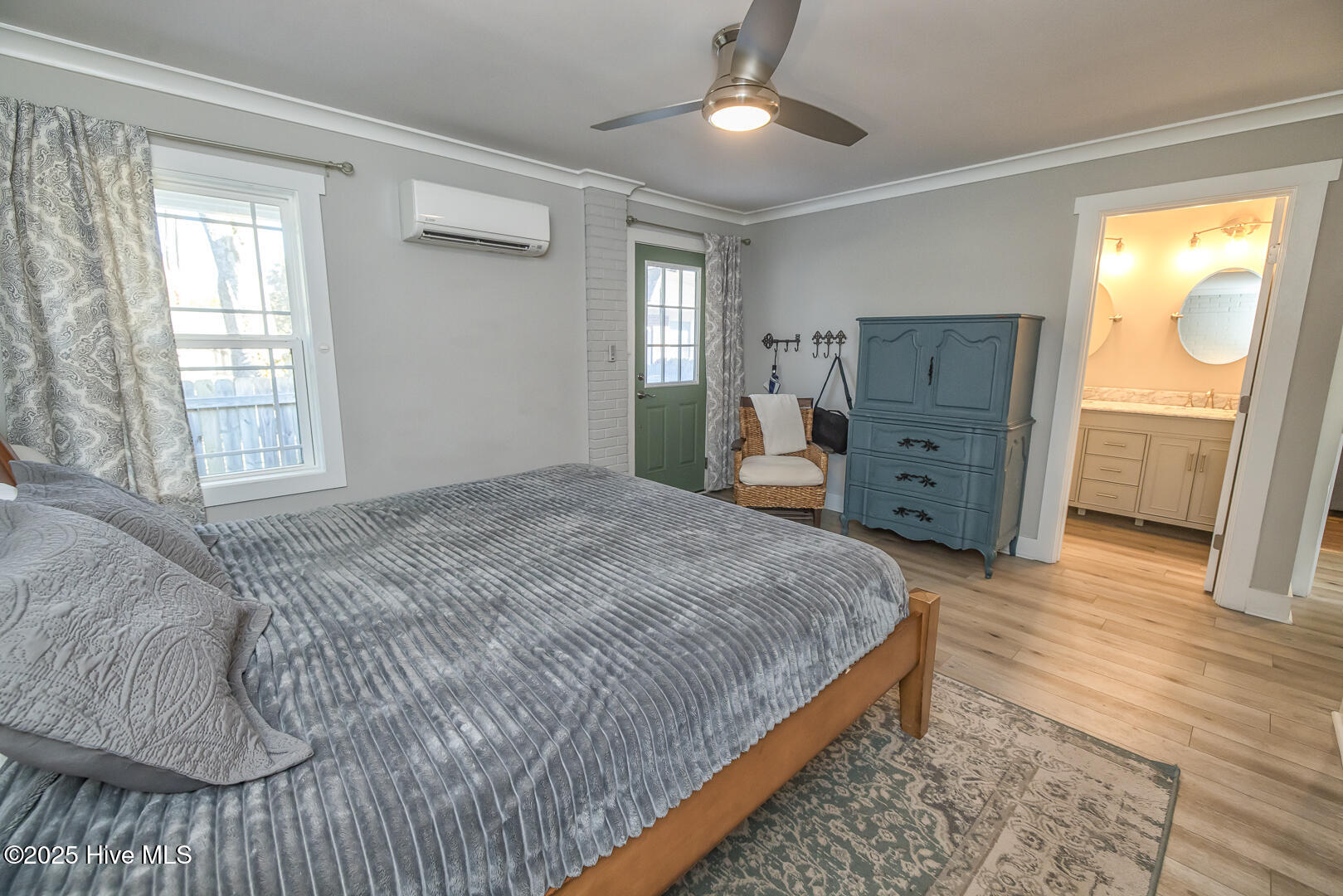 2401 Westminister Way