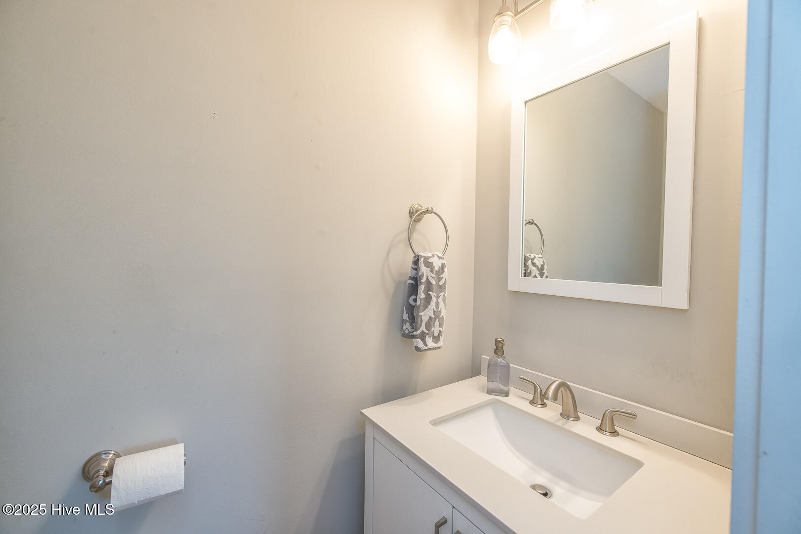 2401 Westminister Way