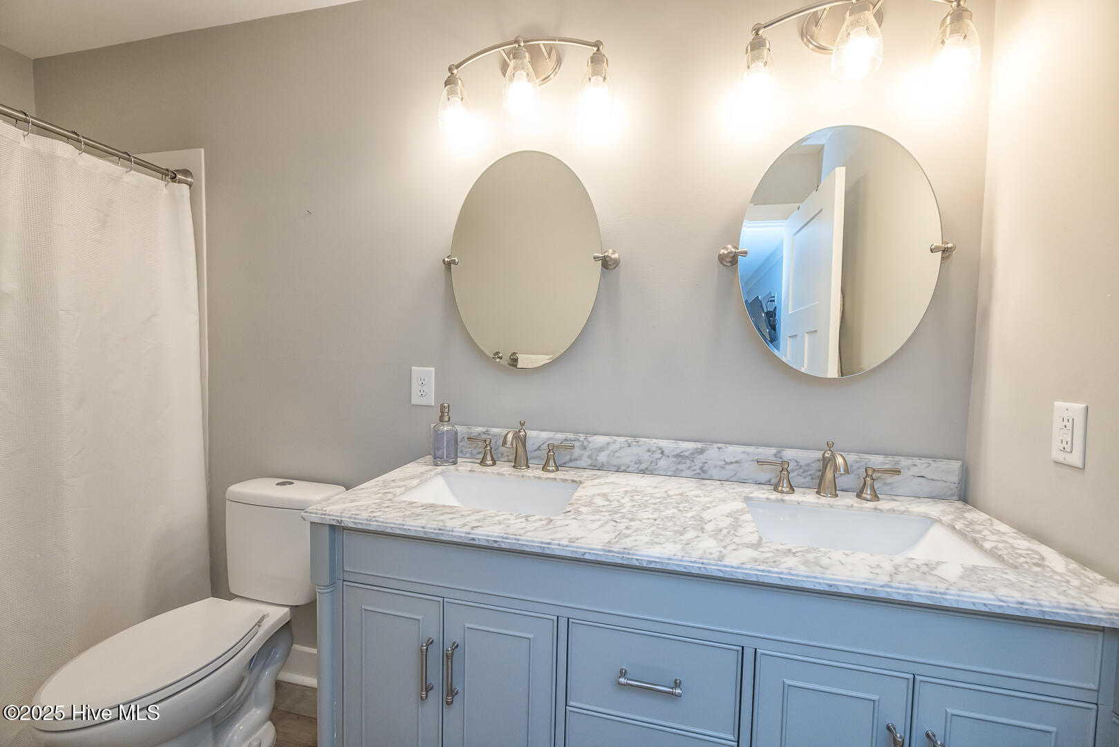 2401 Westminister Way