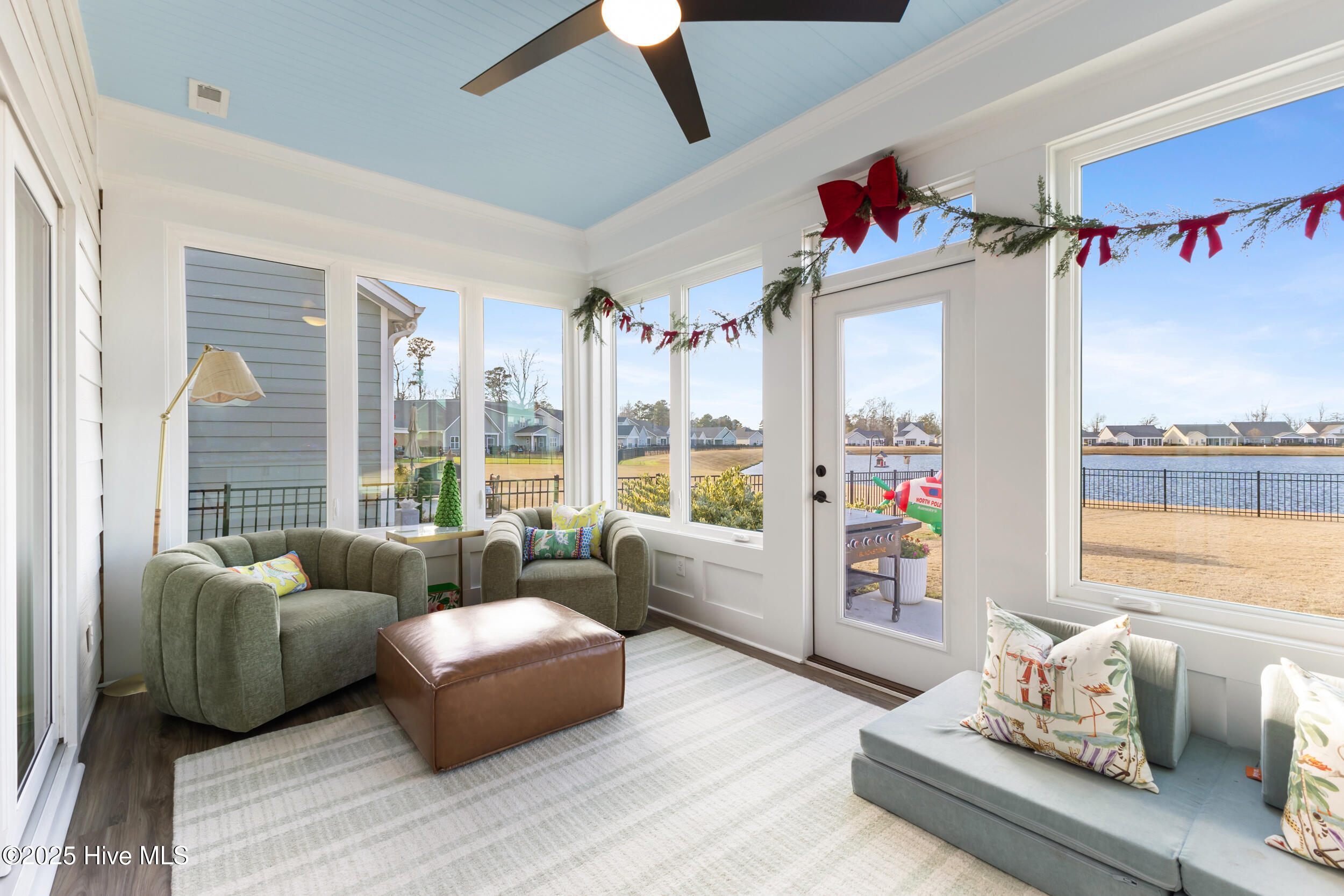 283 Hanover Lakes Drive