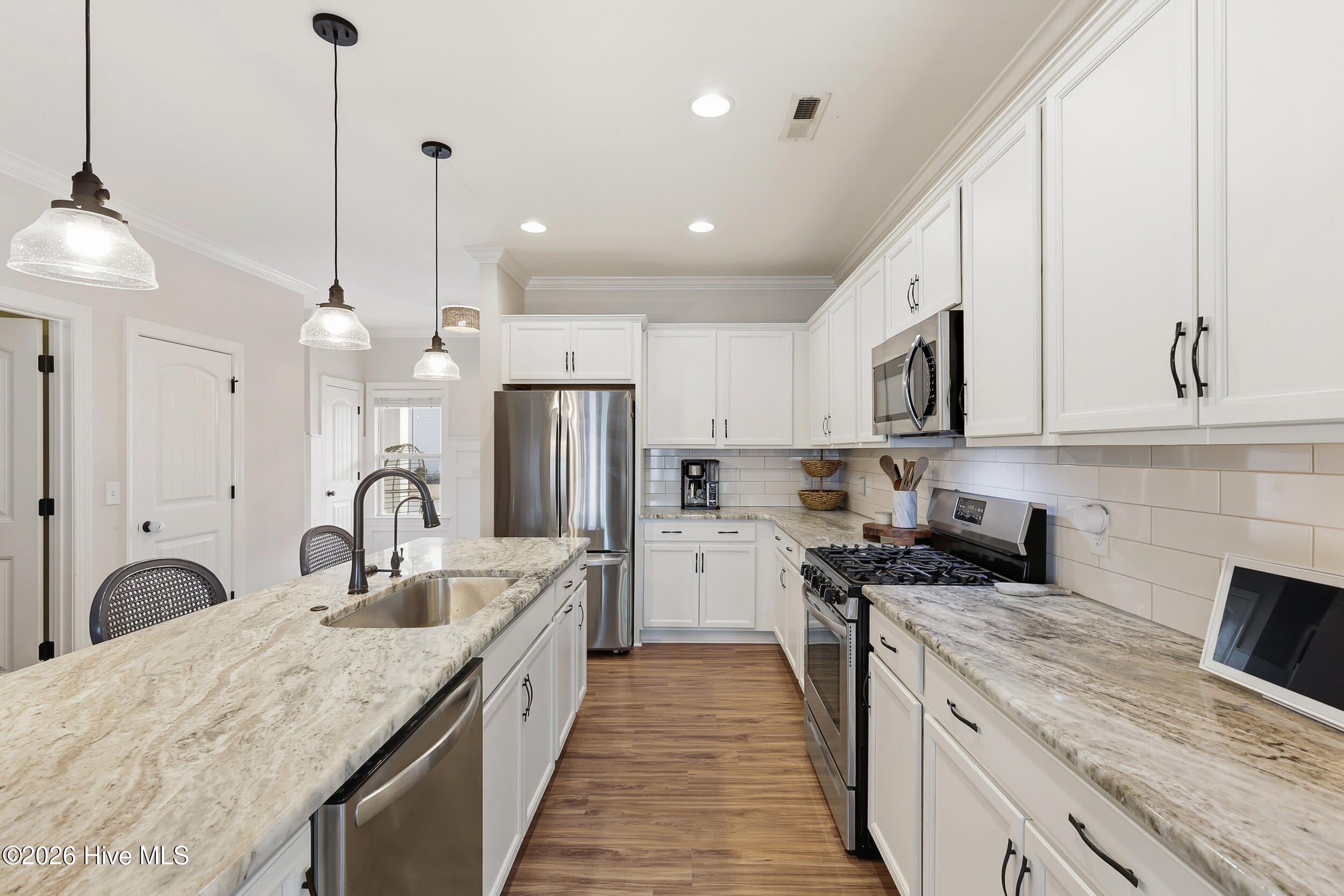 283 Hanover Lakes Drive